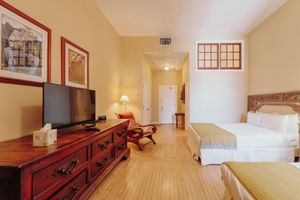 undefined - Foster's Inn