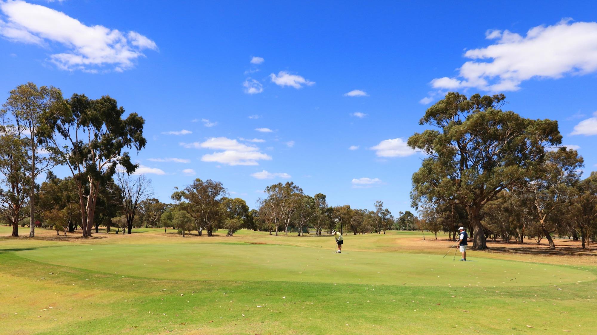 Campo de Golf Moama Central Motel