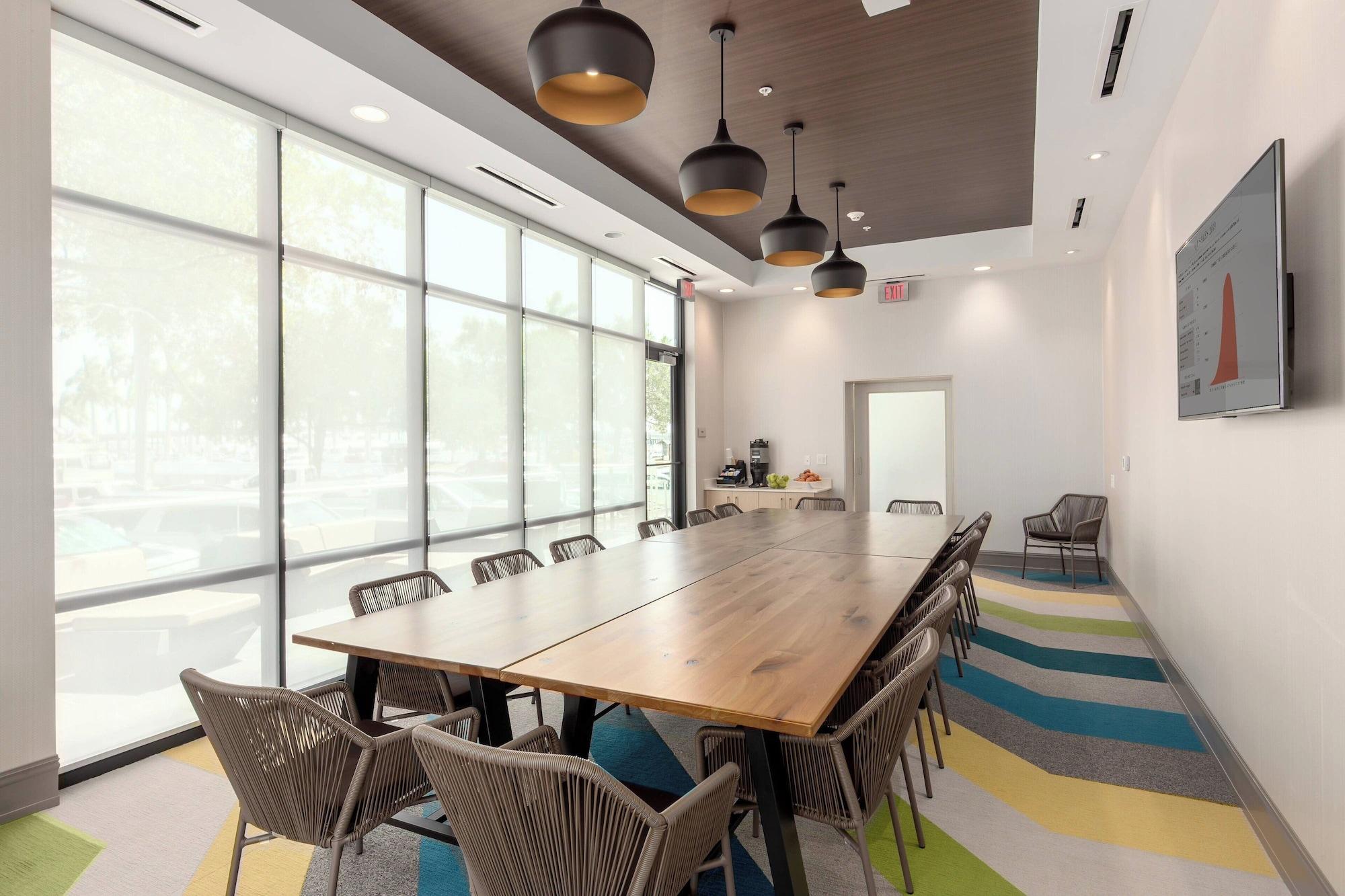 Sala de Reuniones SpringHill Suites by Marriott Bradenton Downtown/Riverfront