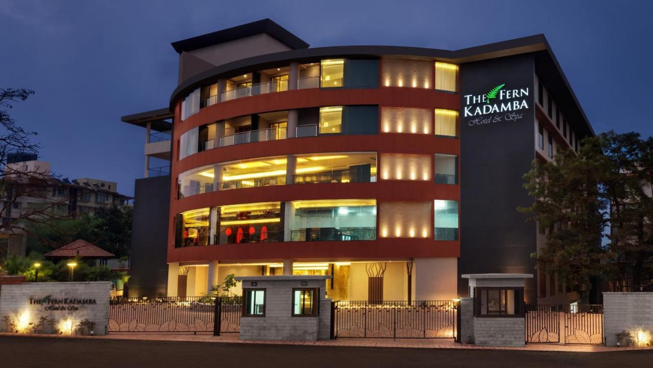 Vista Exterior The Fern Kadamba Hotel And Spa