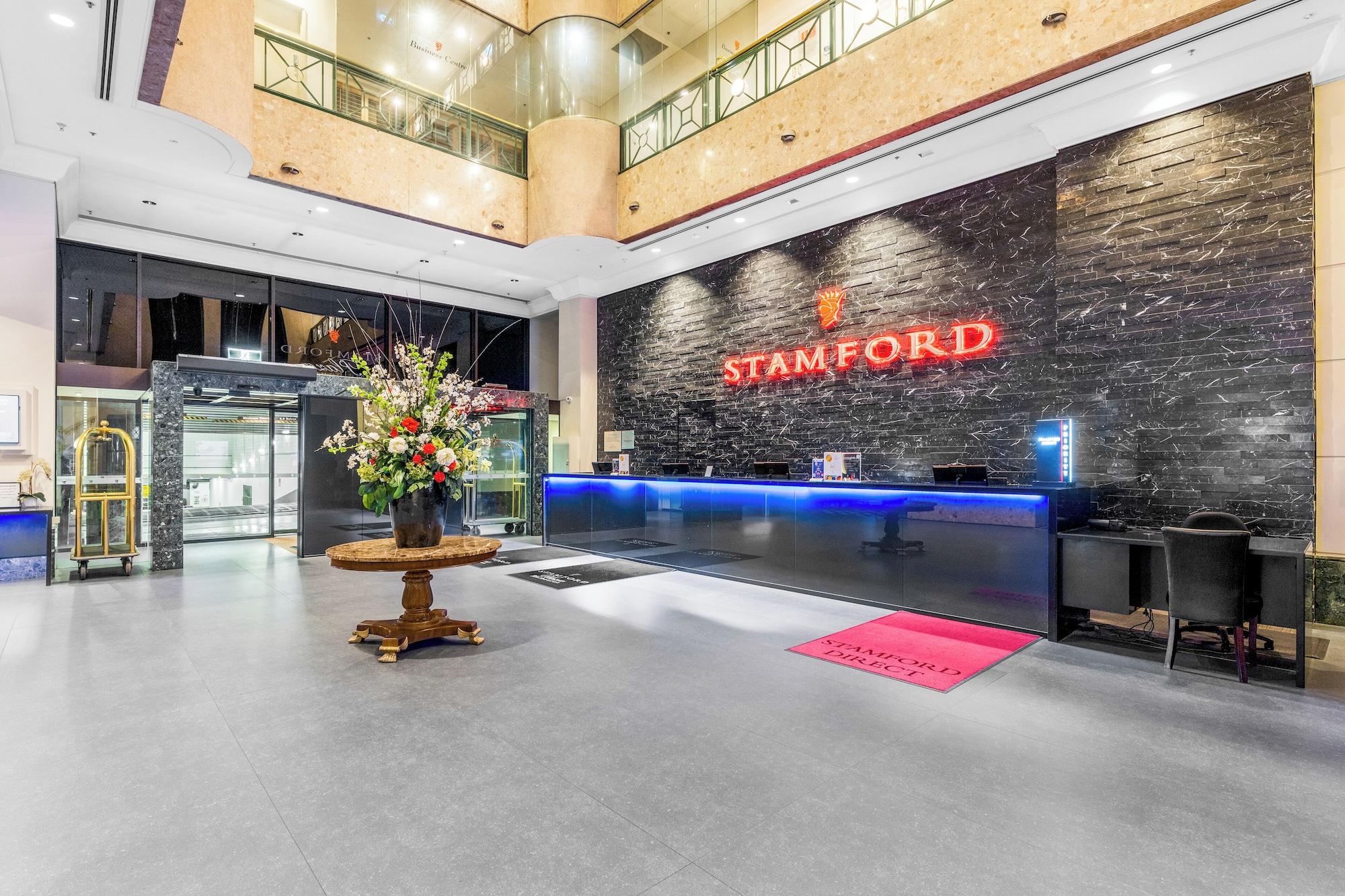 Vista Lobby Stamford Plaza Melbourne