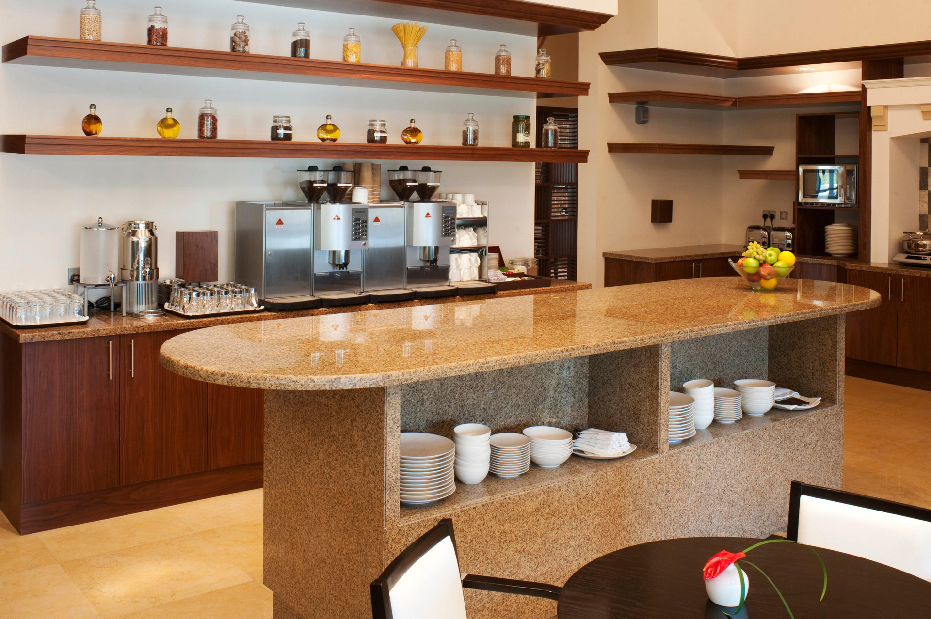 Restaurant Staybridge Suites Abu Dhabi Yas Island by IHG