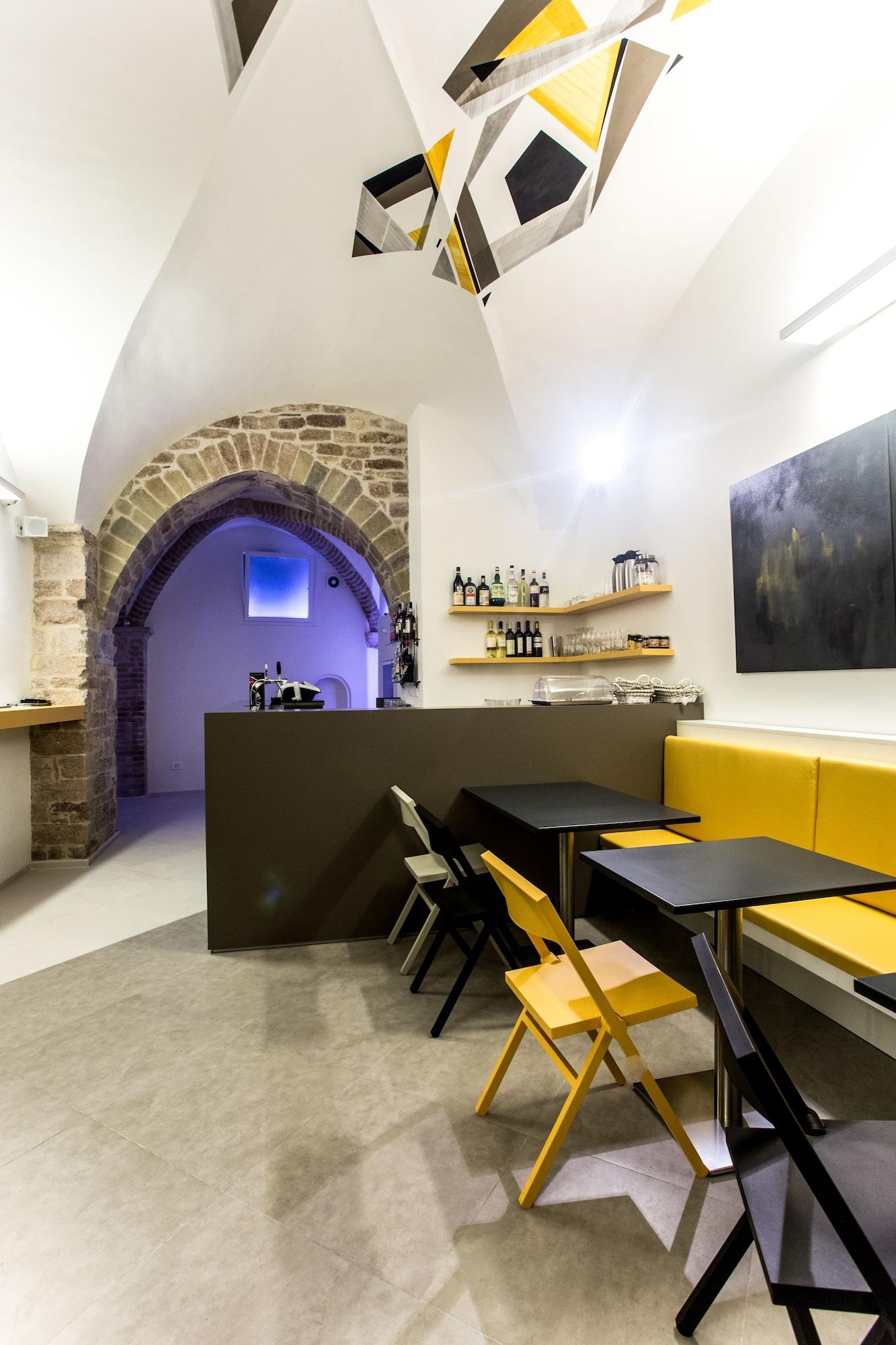 Restaurant Little Italy Boutique Hostel