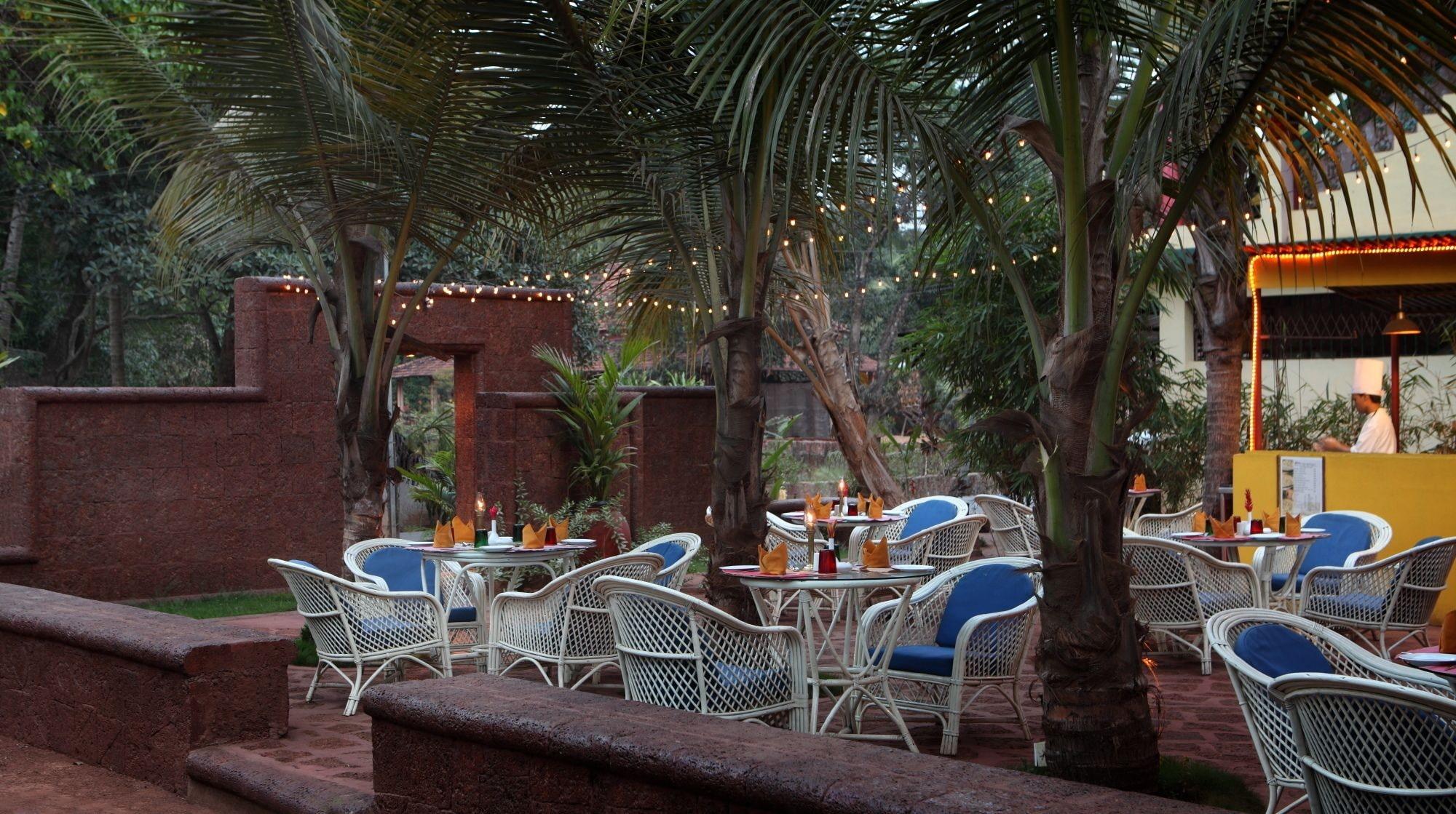 Restaurant Royal Goan Beach Club-royal Palms
