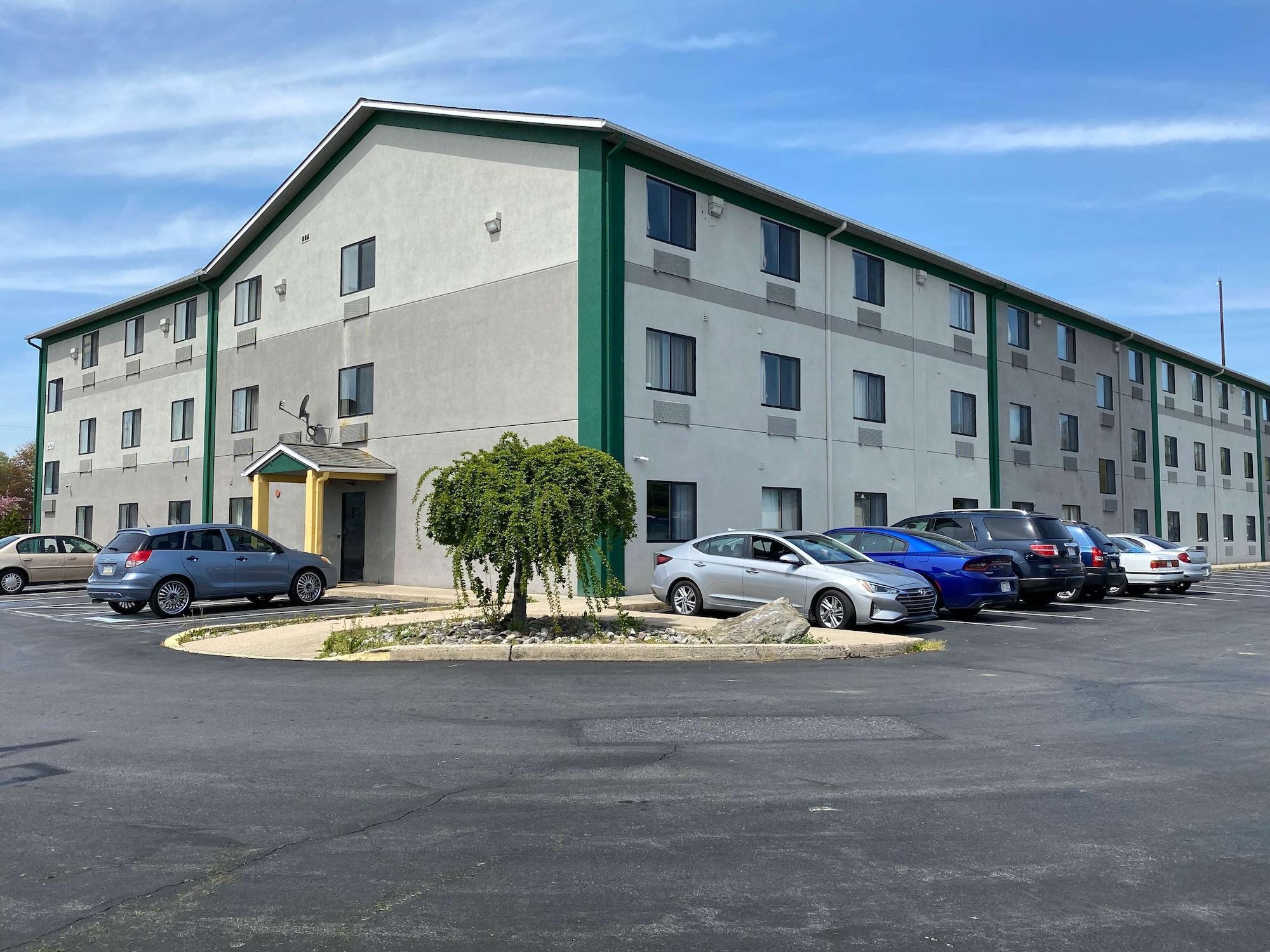 Vista Exterior Motel 6 Lancaster, PA