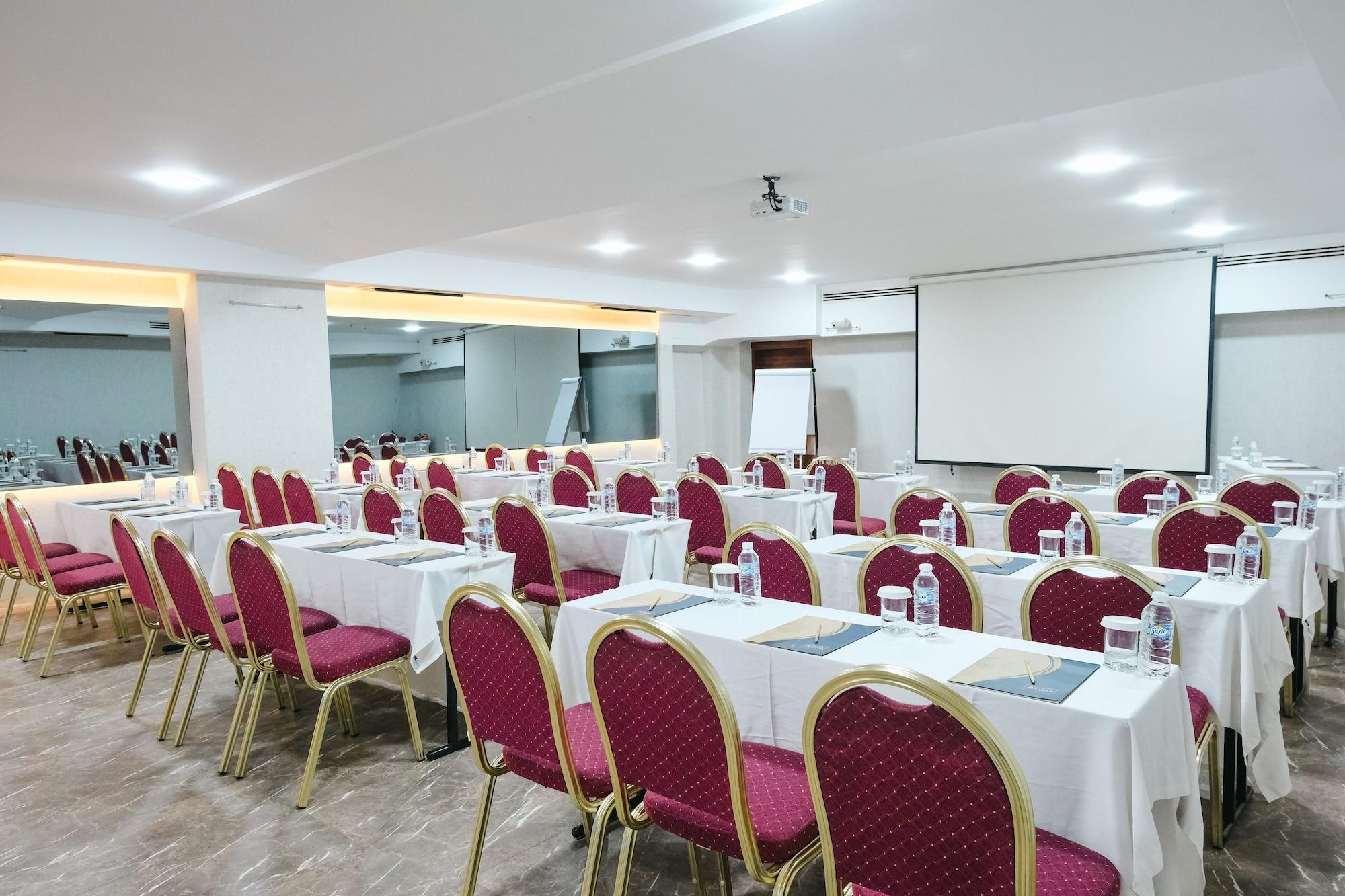 Sala de Reuniones ARMİS HOTEL