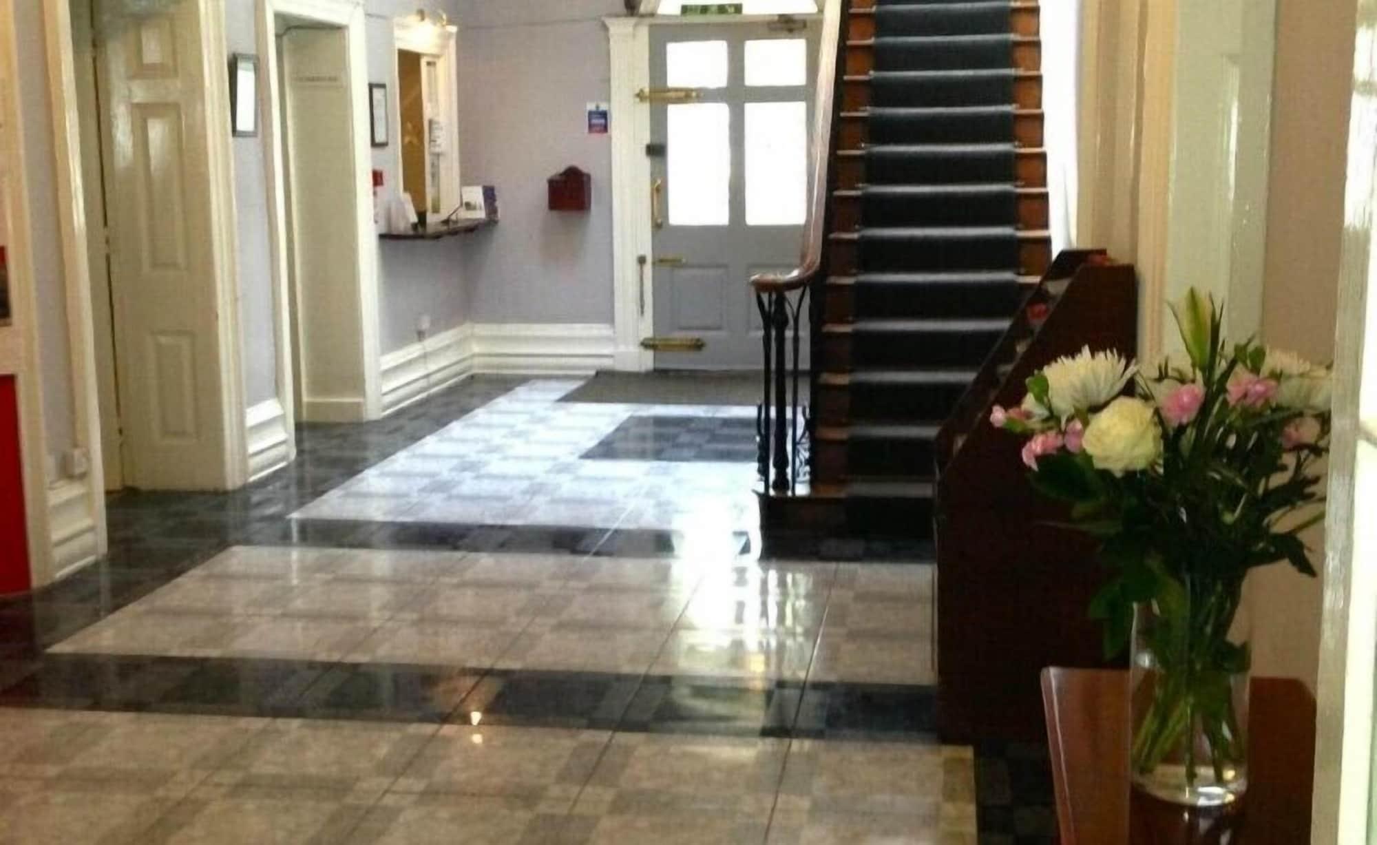 Vista Lobby The Antrobus Hotel