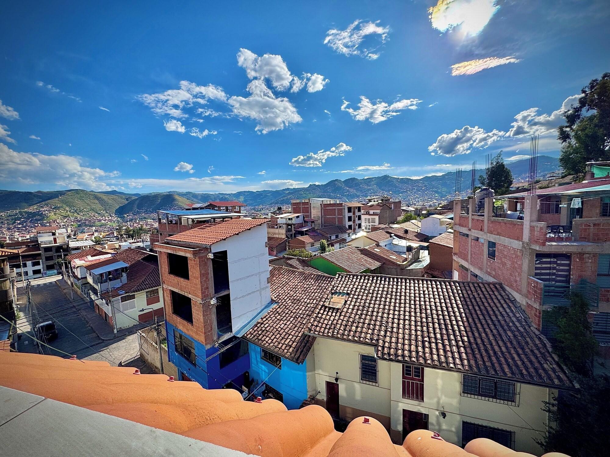 Equipamiento de Habitación Apu Wasi