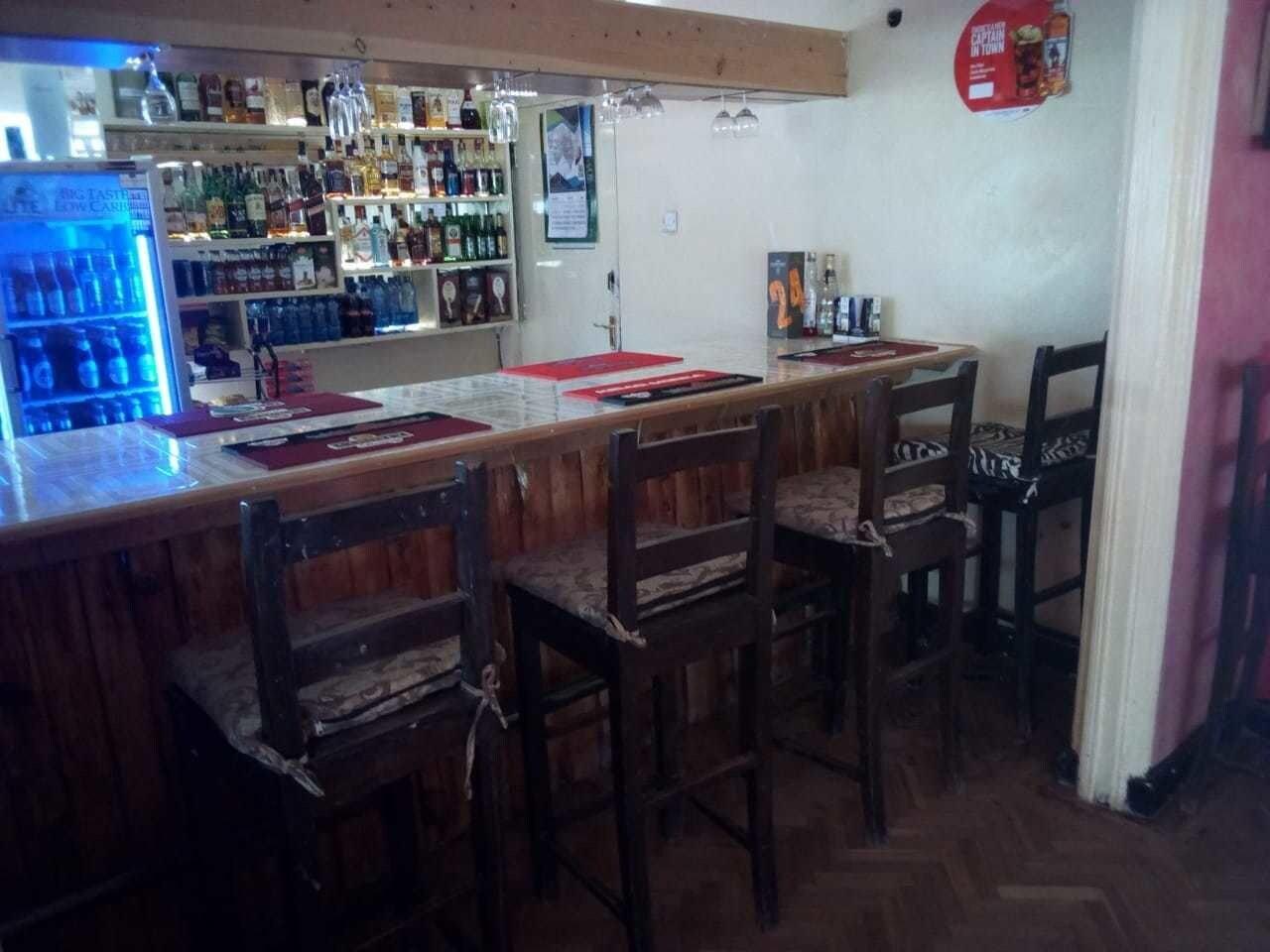 Bar/Salón Spice Garden