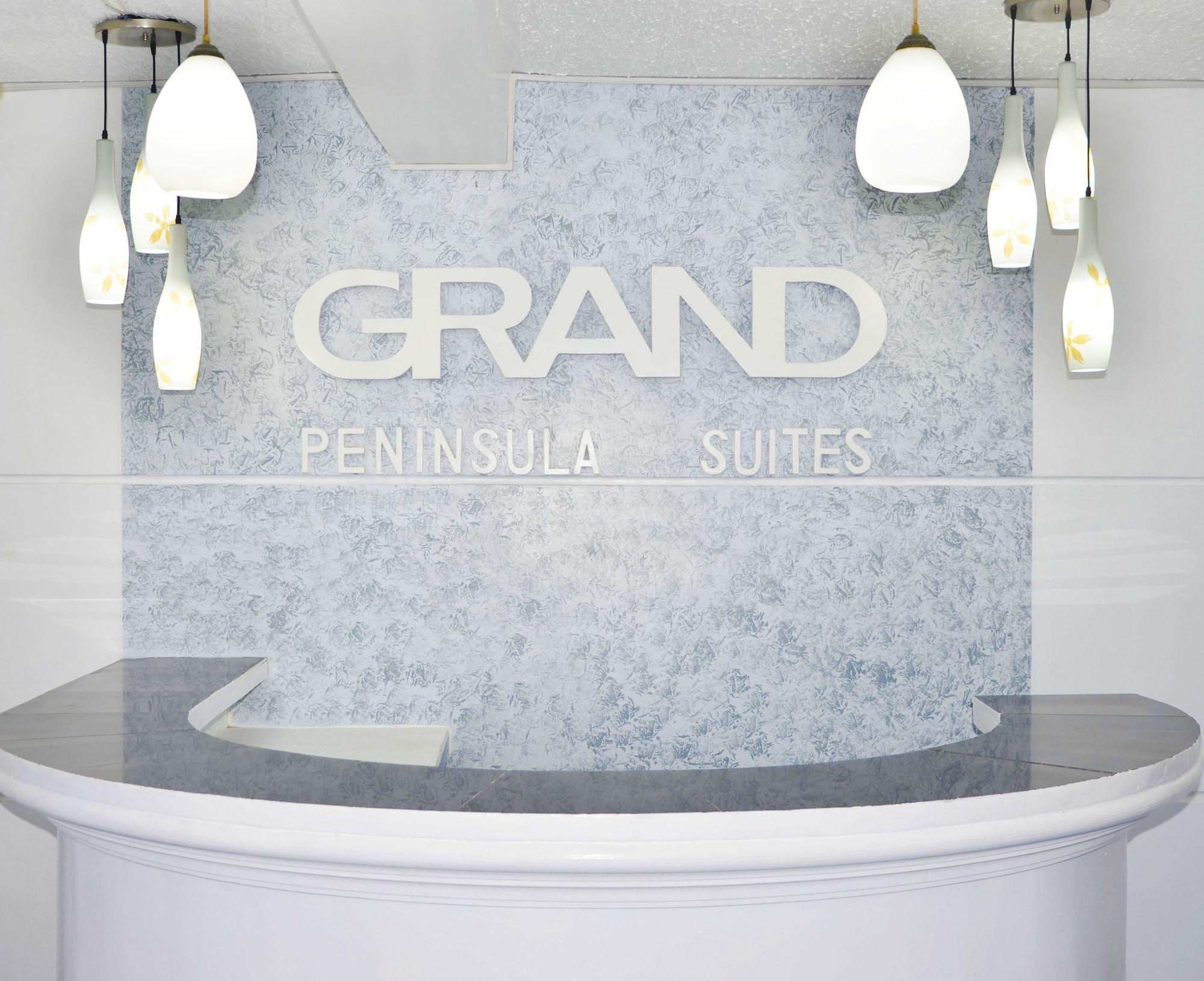 Vista Lobby Grand Peninsula Suites