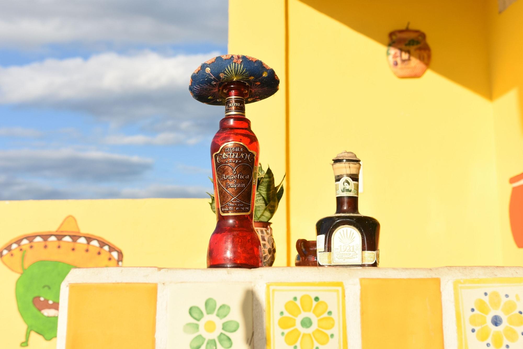 Varios Room-cancun Guest House 5