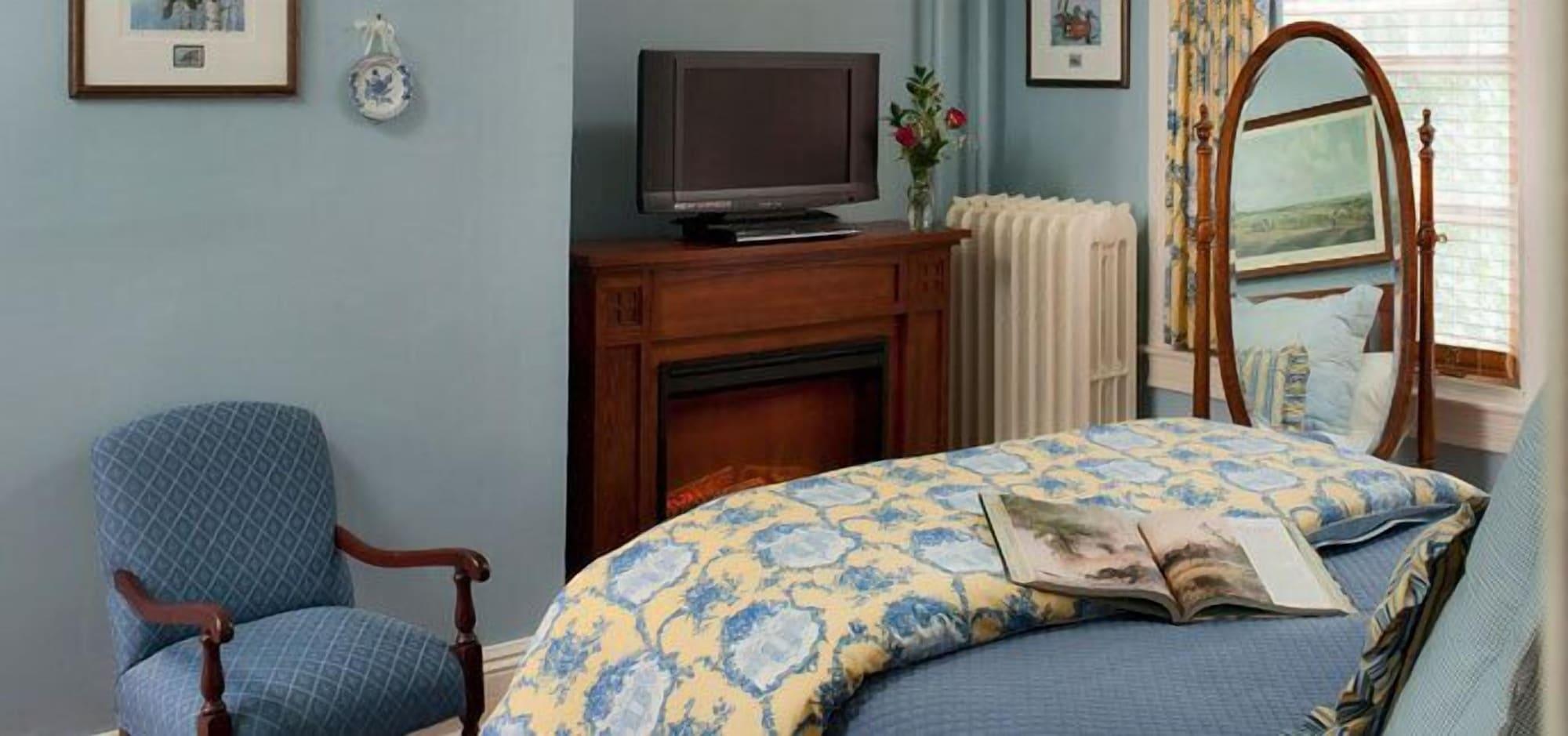 Set de Habitación B. F. Hiestand House Bed & Breakfast