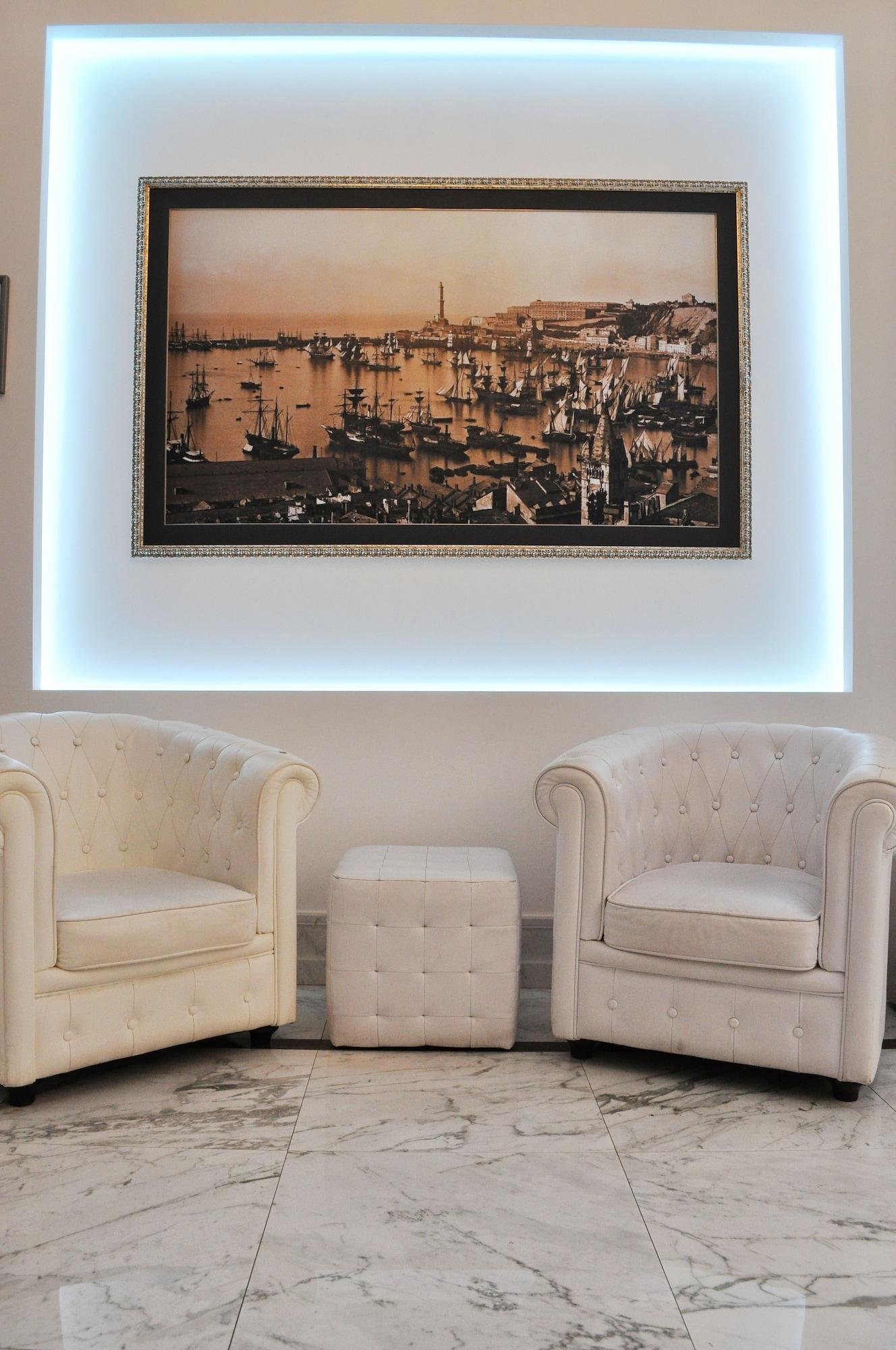 Vista Lobby HNN Luxury Suites