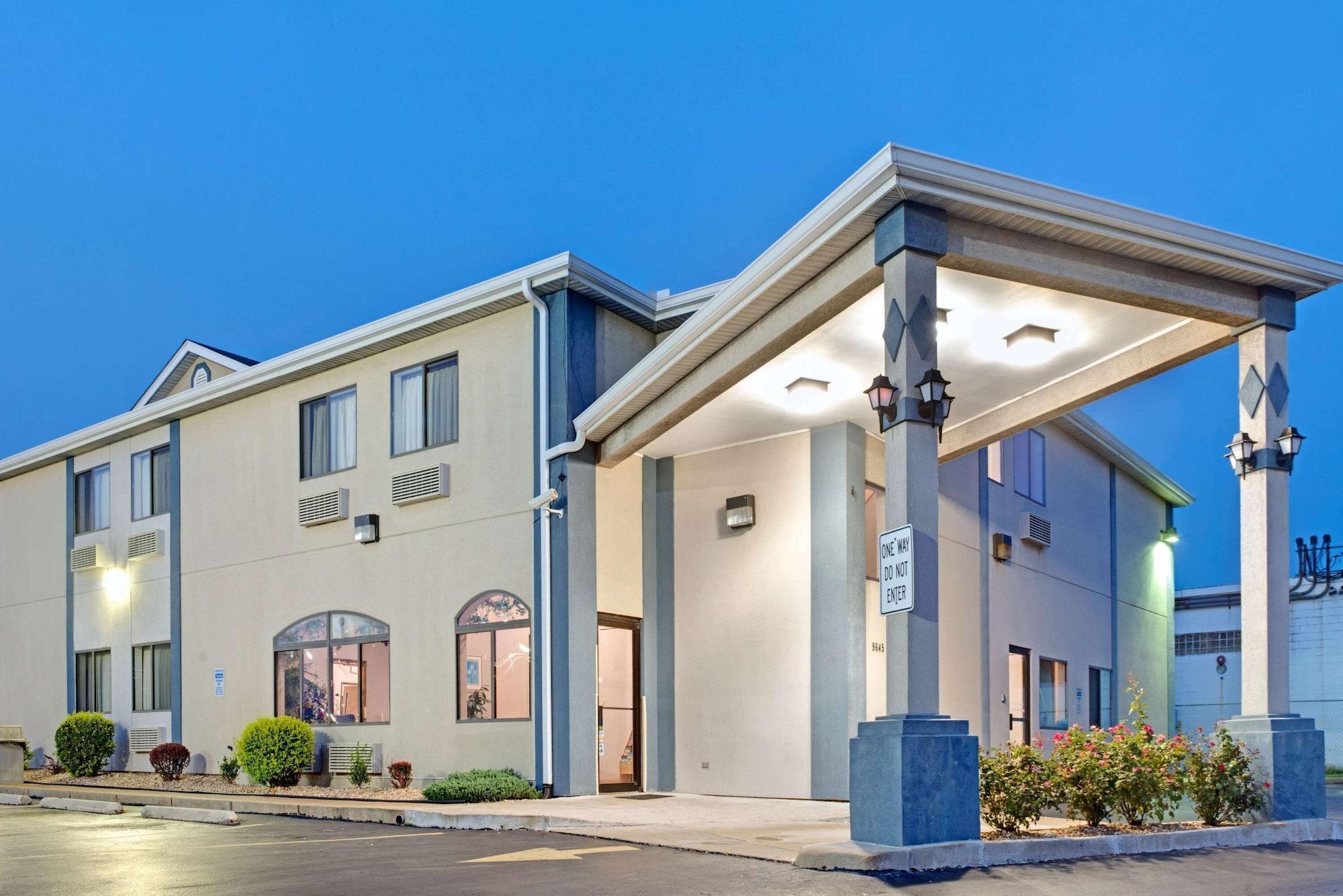 Varios Travelodge by Wyndham St. Louis