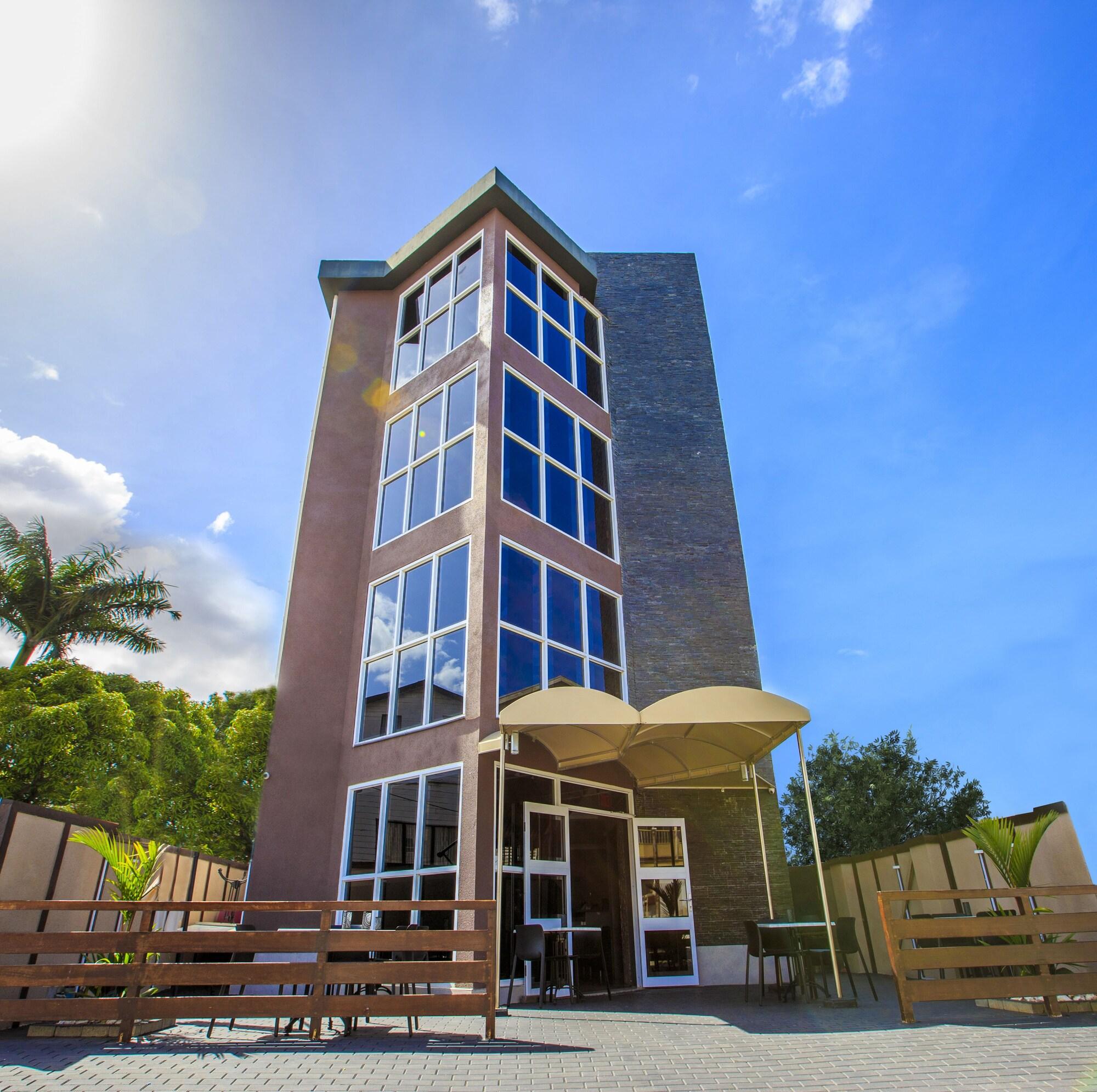 Vista Exterior Q-Inn Boutique Hotel