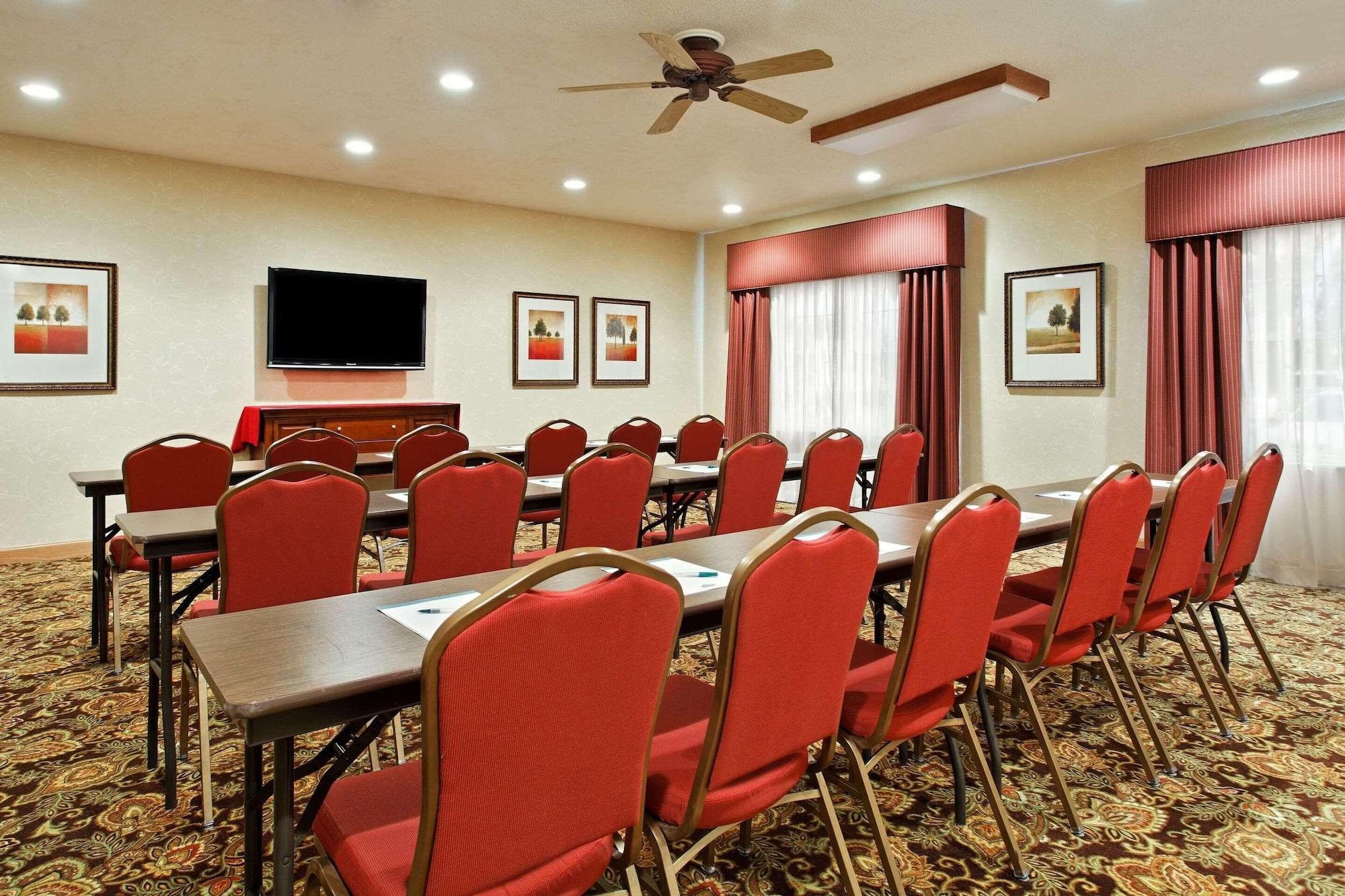 Sala de Reuniones Country Inn & Suites by Radisson, Rock Falls, IL