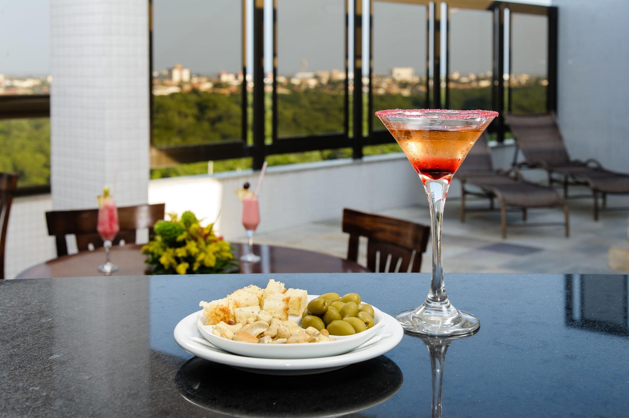 Bar/Salón Del Canto Hotel