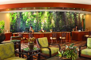 Paquete - Embassy Suites by Hilton Waikiki Beach Walk