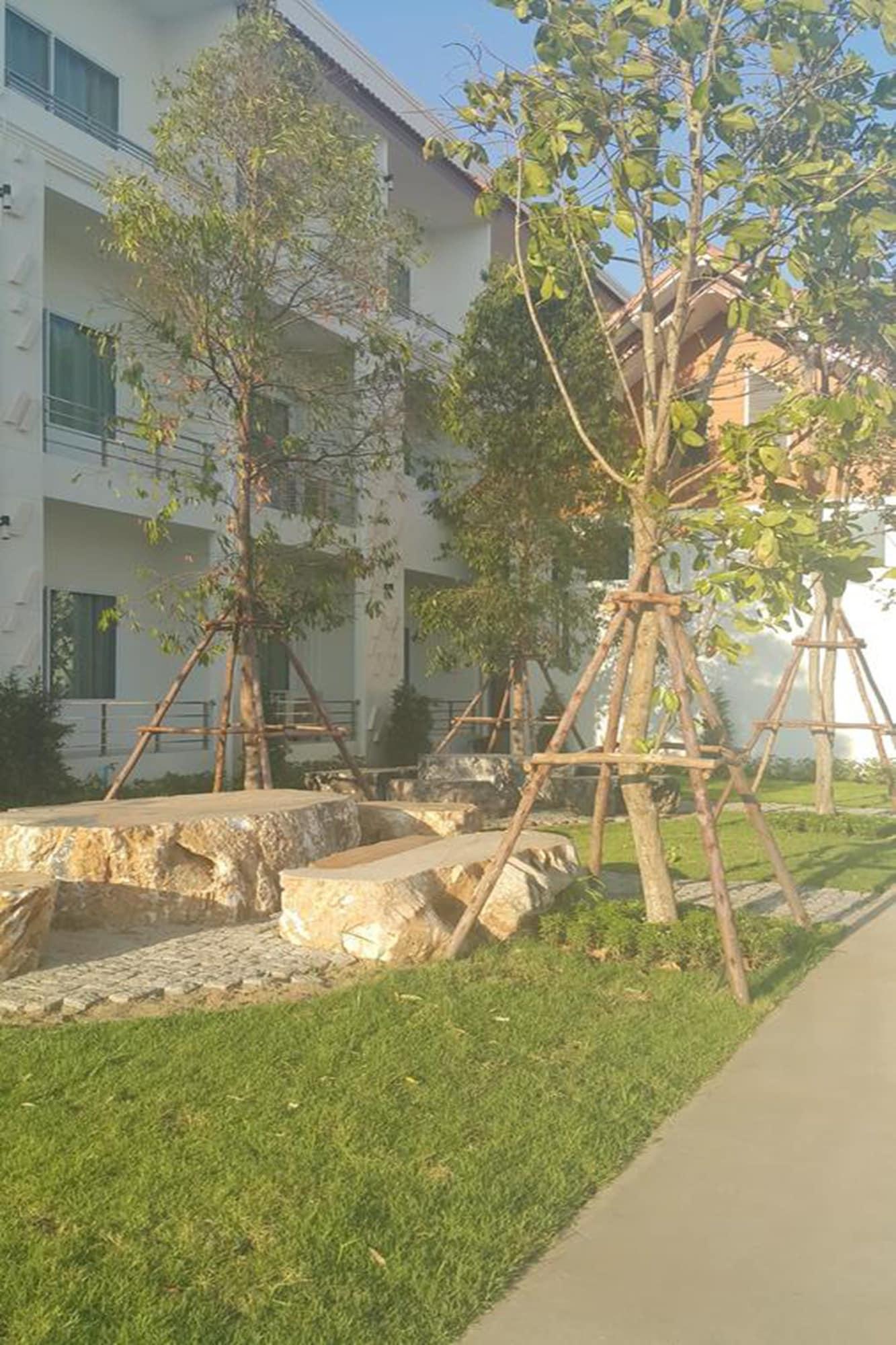 Comodidades del Alojamiento Silayok Grand Hotel