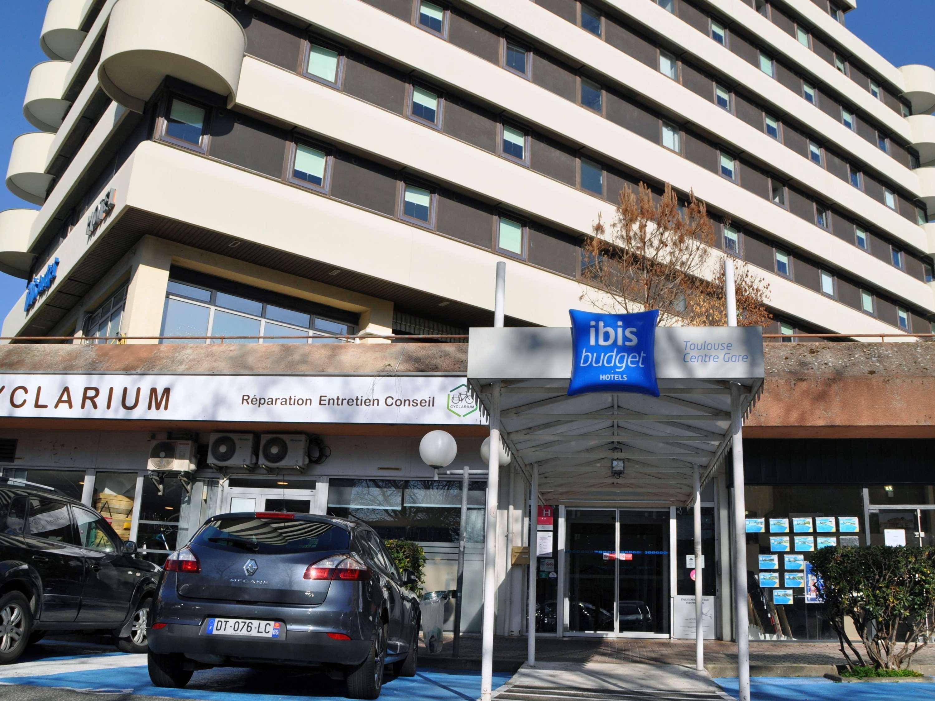 Vista Exterior ibis budget Toulouse Centre Gare