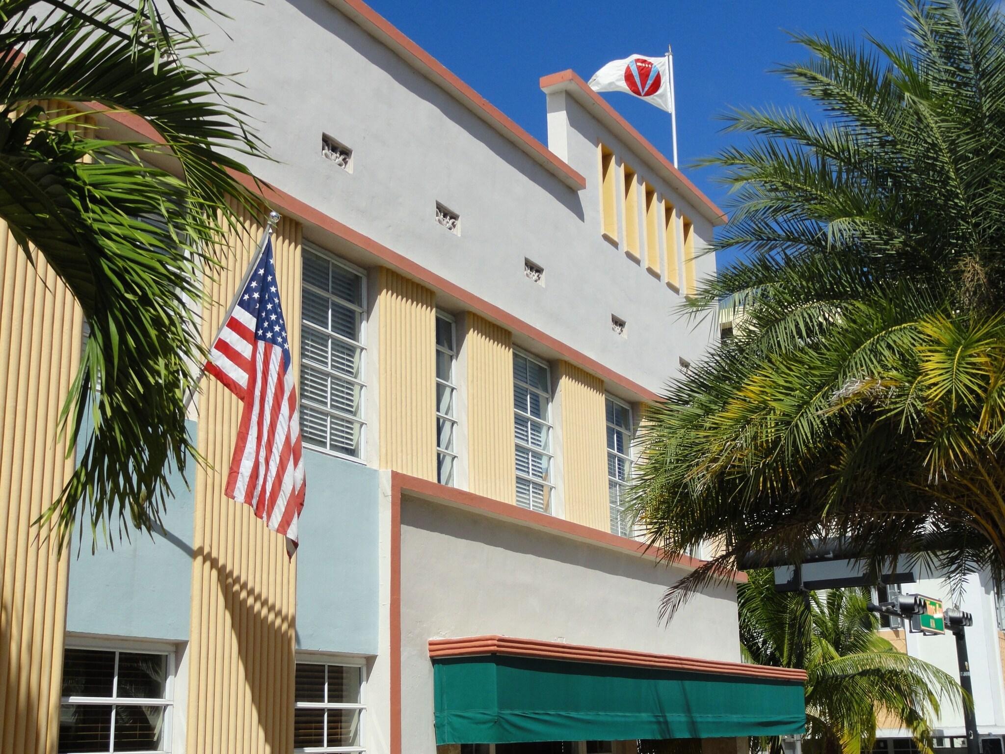 Varios Viscay Hotel