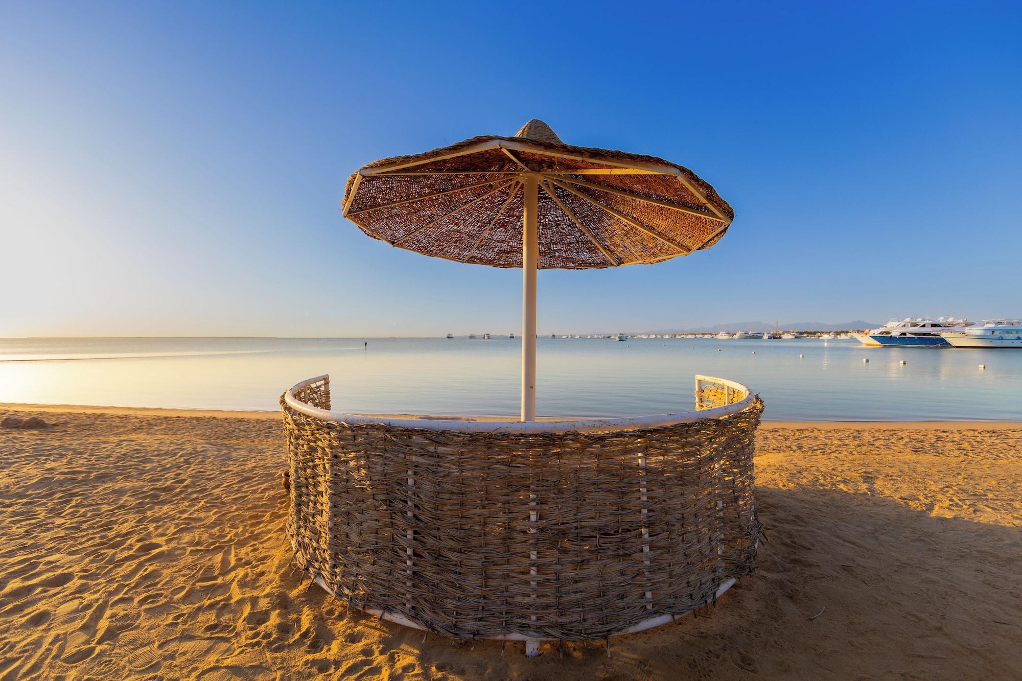 Playa Siva Grand Beach