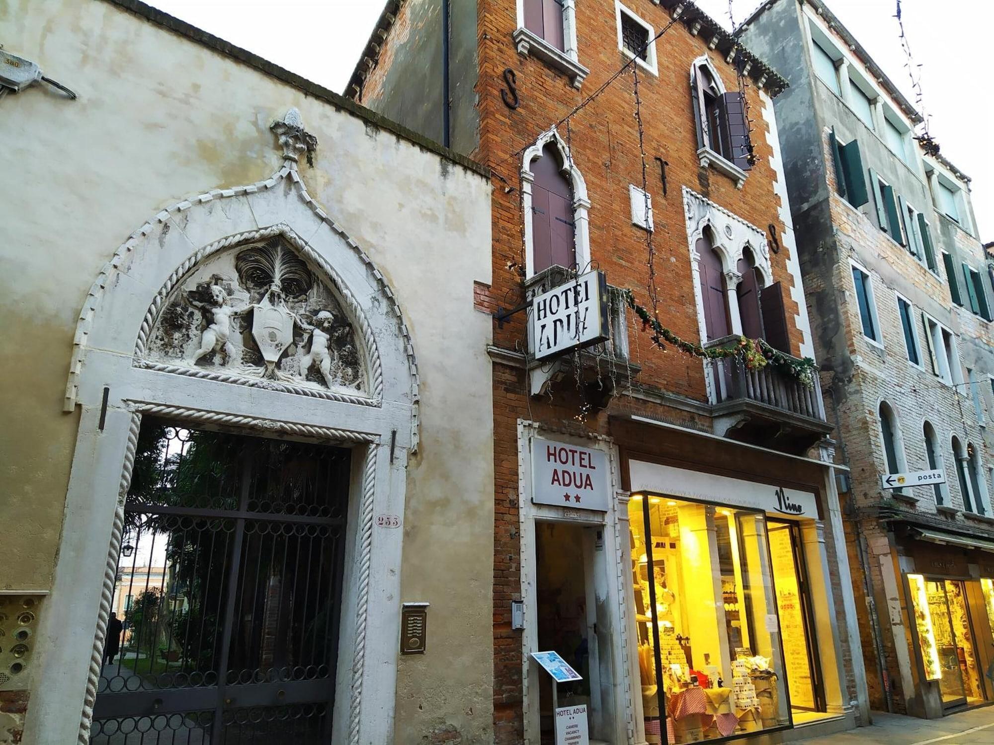 Varios Adua Hotel