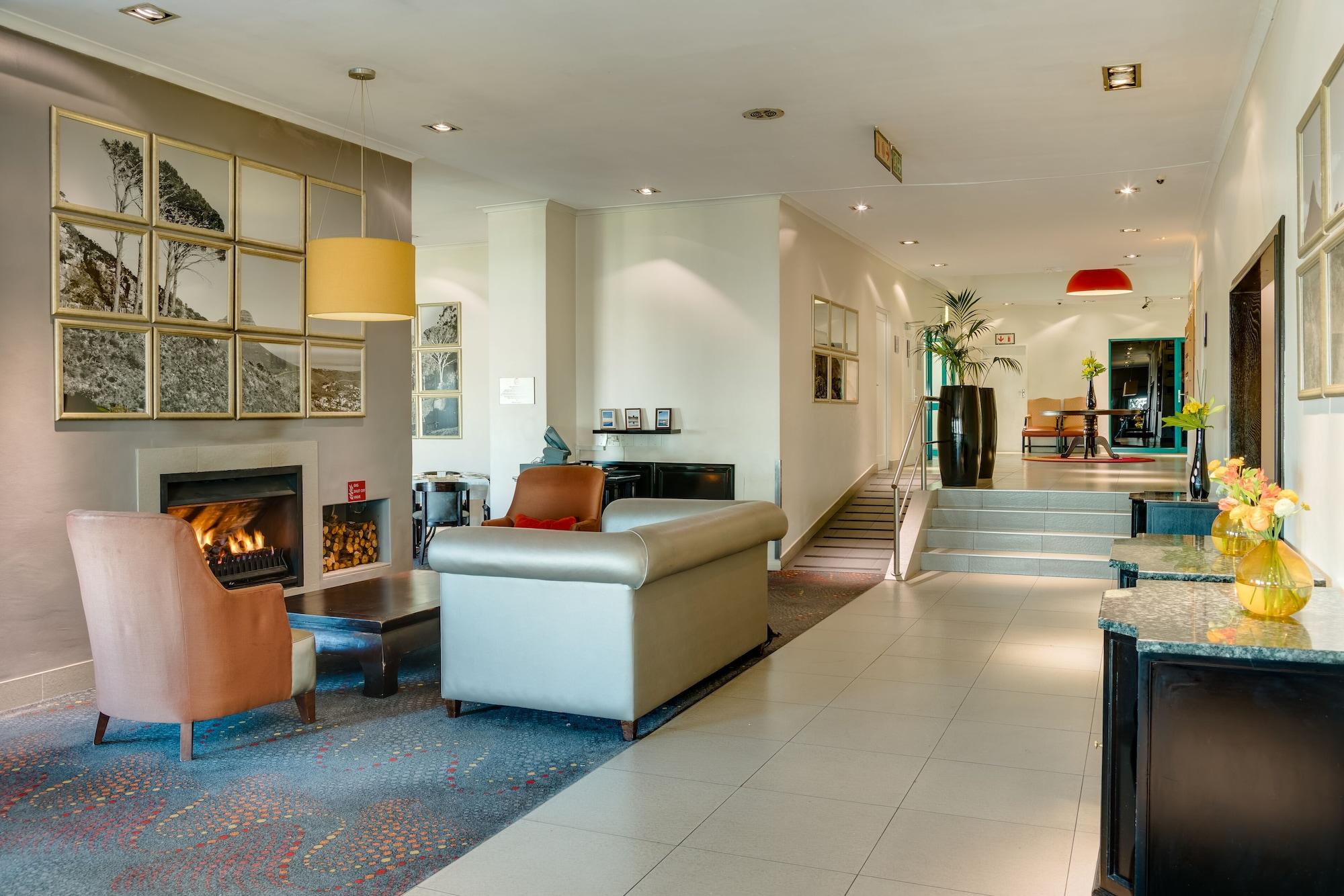Vista Lobby Protea Hotel by Marriott Cape Town Tyger Valley