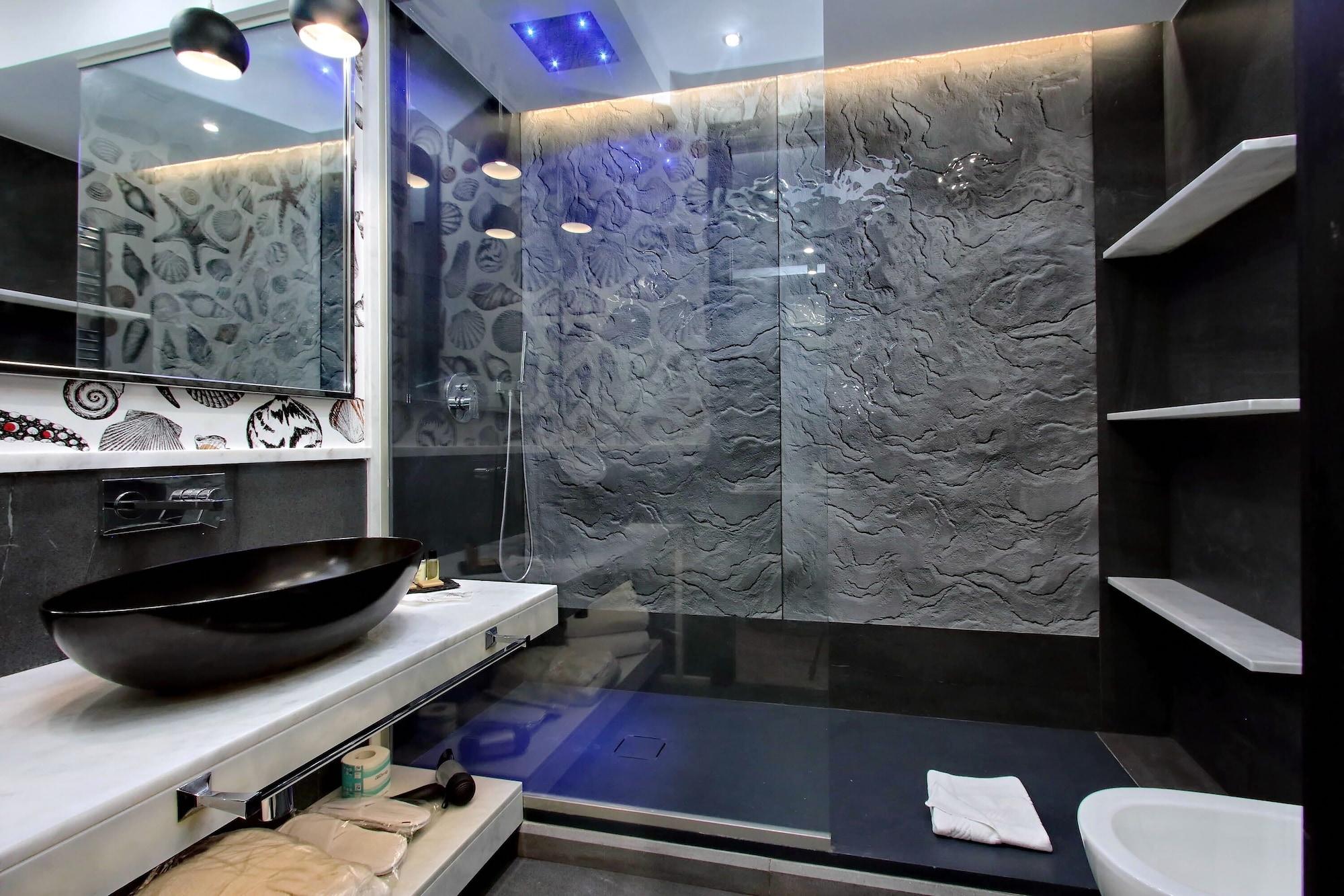 Equipamiento de Habitación HELMIRAGE PIAZZA DI SPAGNA SUITE