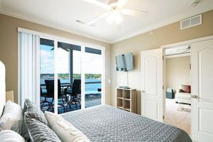 Alquiler Vacacional - Luxury Condo at Lands End - The Best Views and Location on the Lake