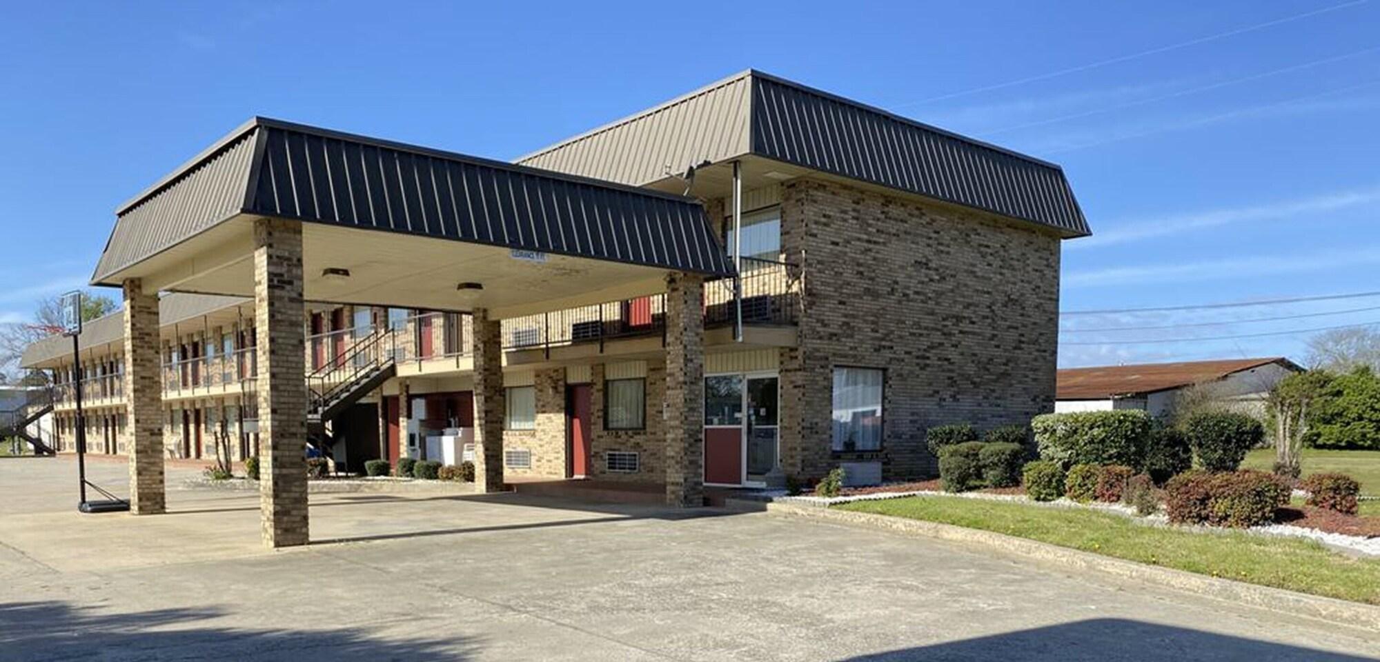 Varios Budget Host Inn Baxley
