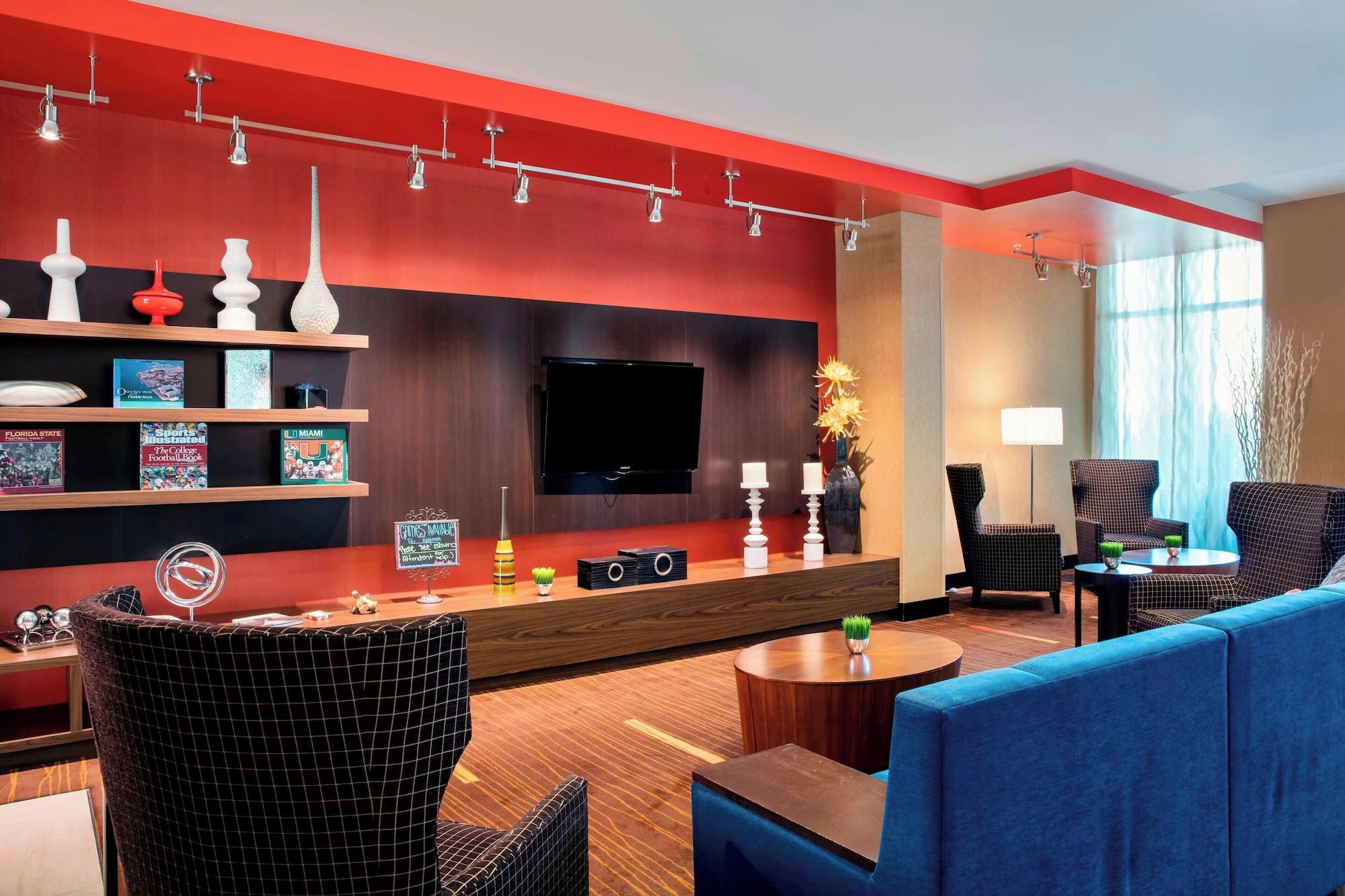 Vista Lobby Courtyard by Marriott Miami Homestead