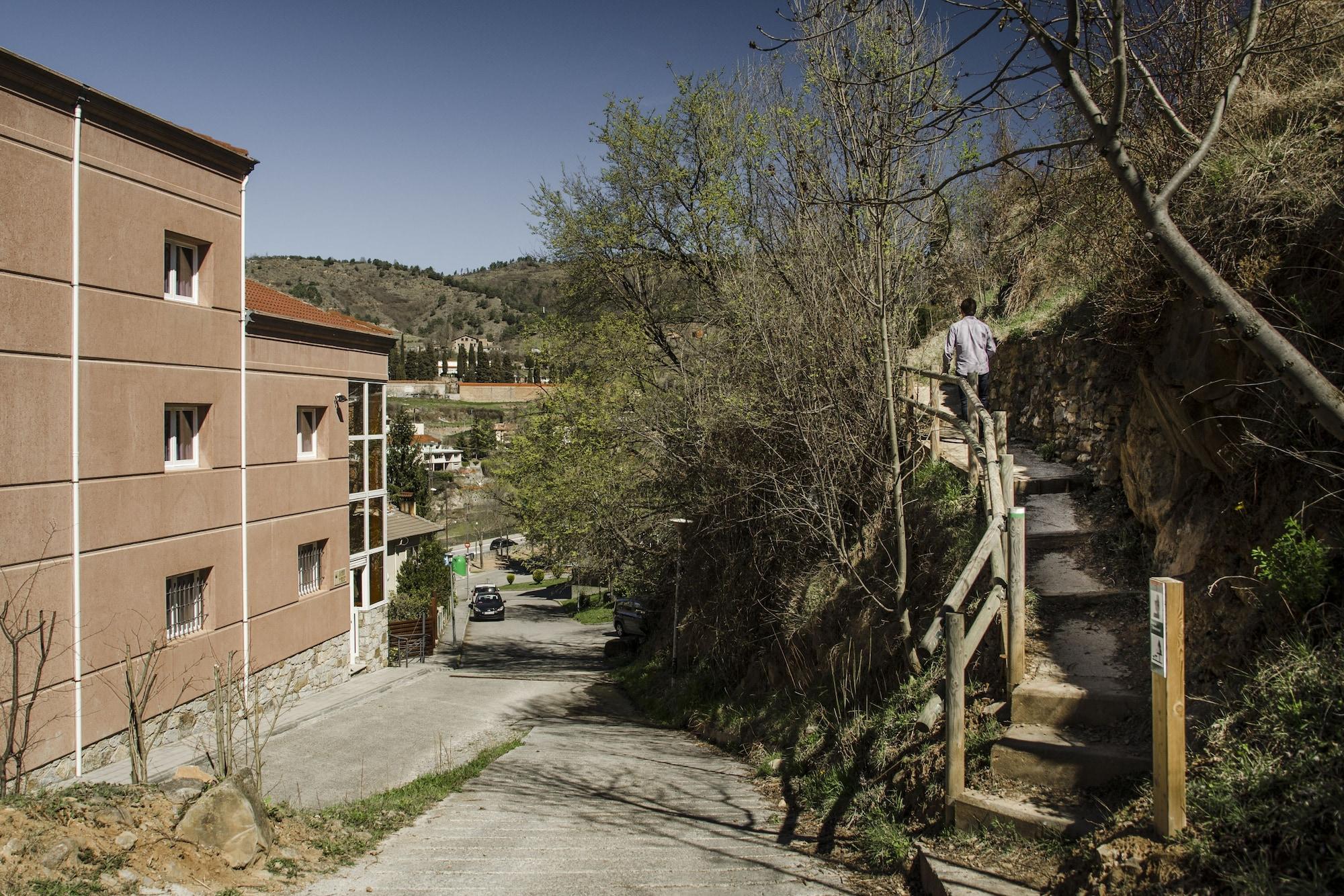 Vista Exterior La Trobada Hotel Sport