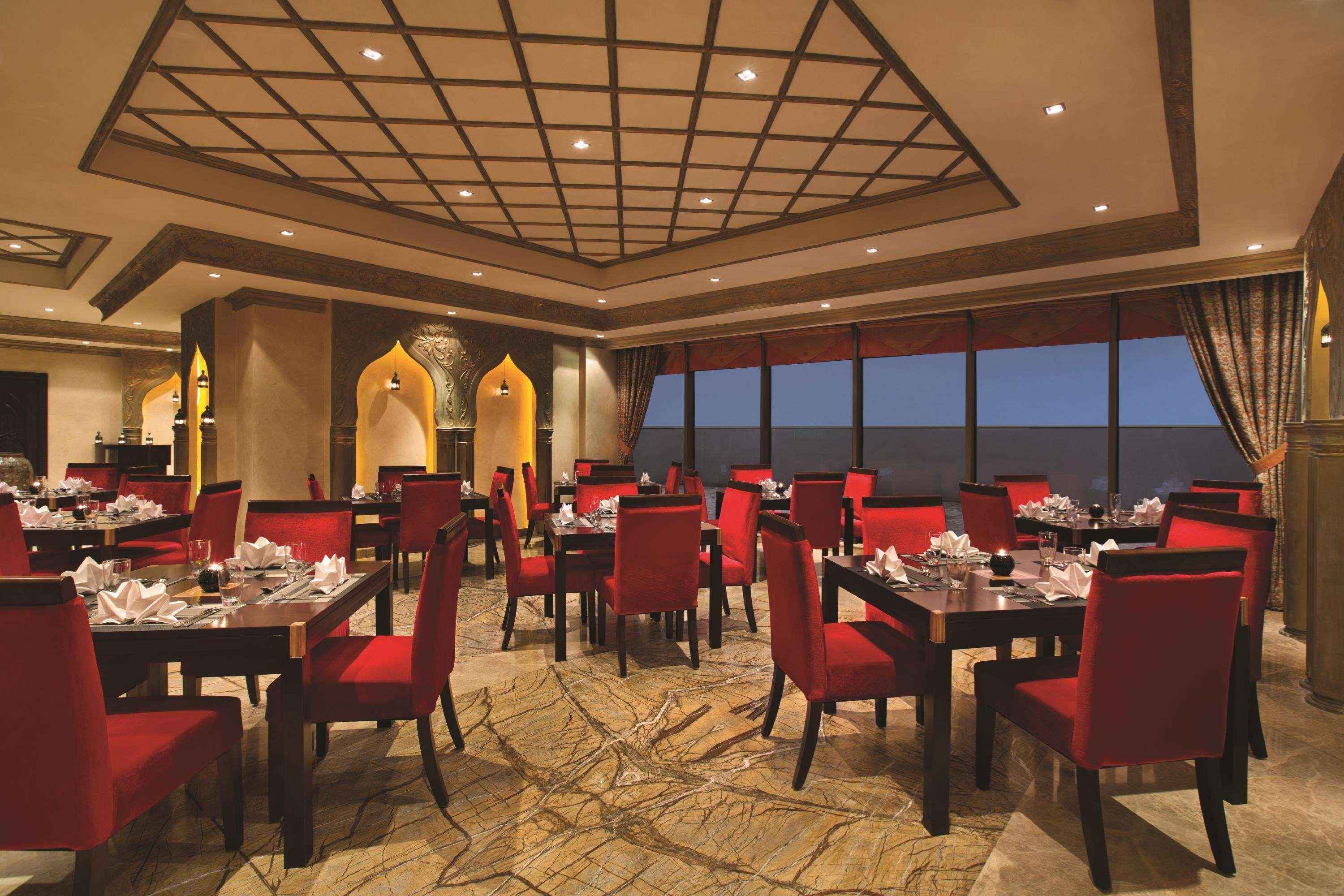 Restaurant DoubleTree by Hilton Hotel Dhahran