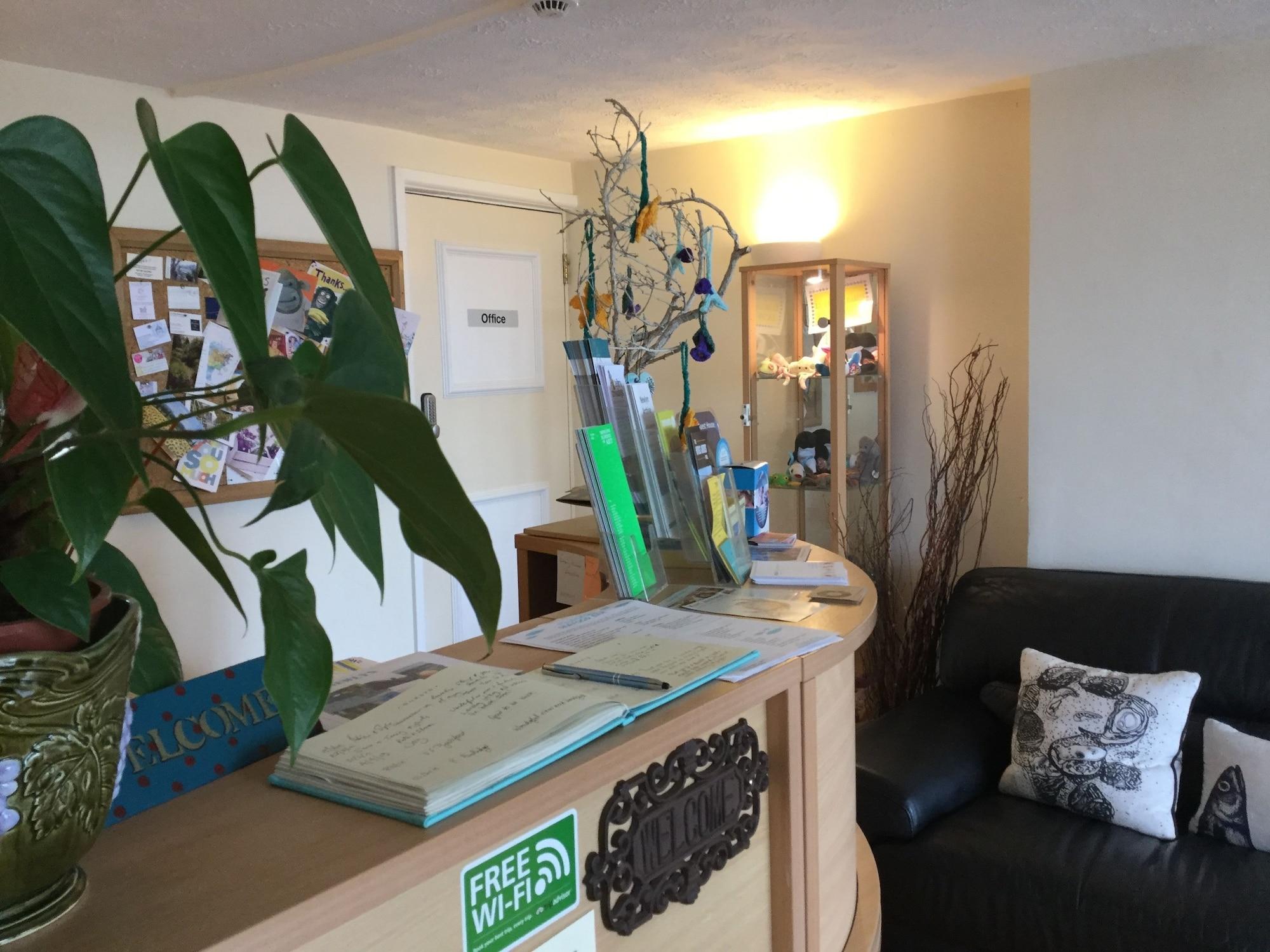 Vista Lobby Panorama Guest House