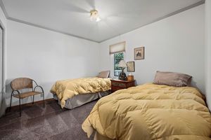 Alojamiento - Charming 5-bedroom lodge with WiFi, AC in amazing La Grange, perfect getaway