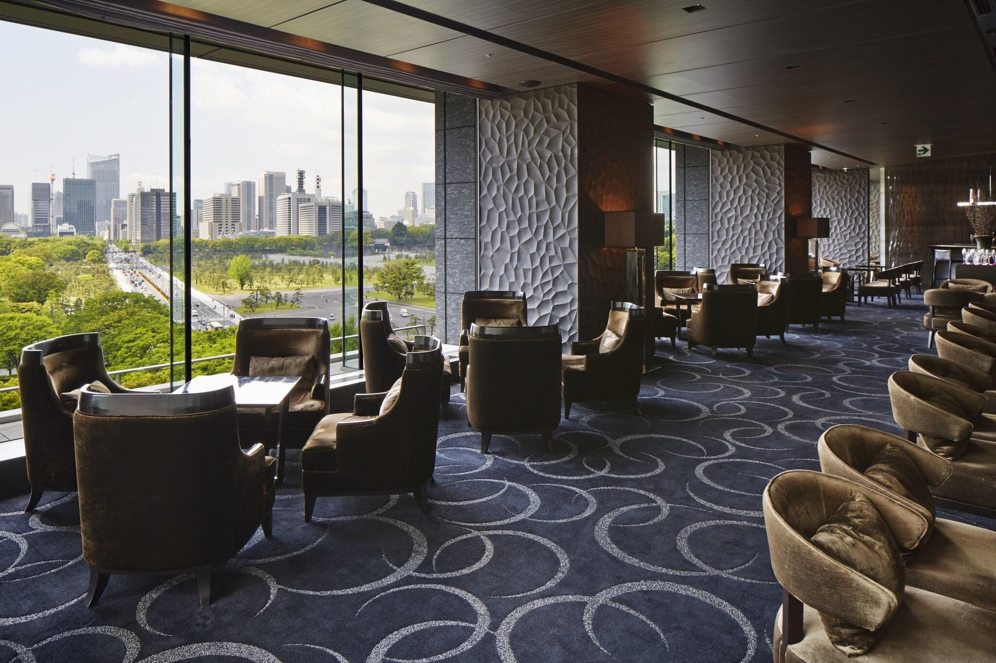 Vista Lobby Palace Hotel Tokyo
