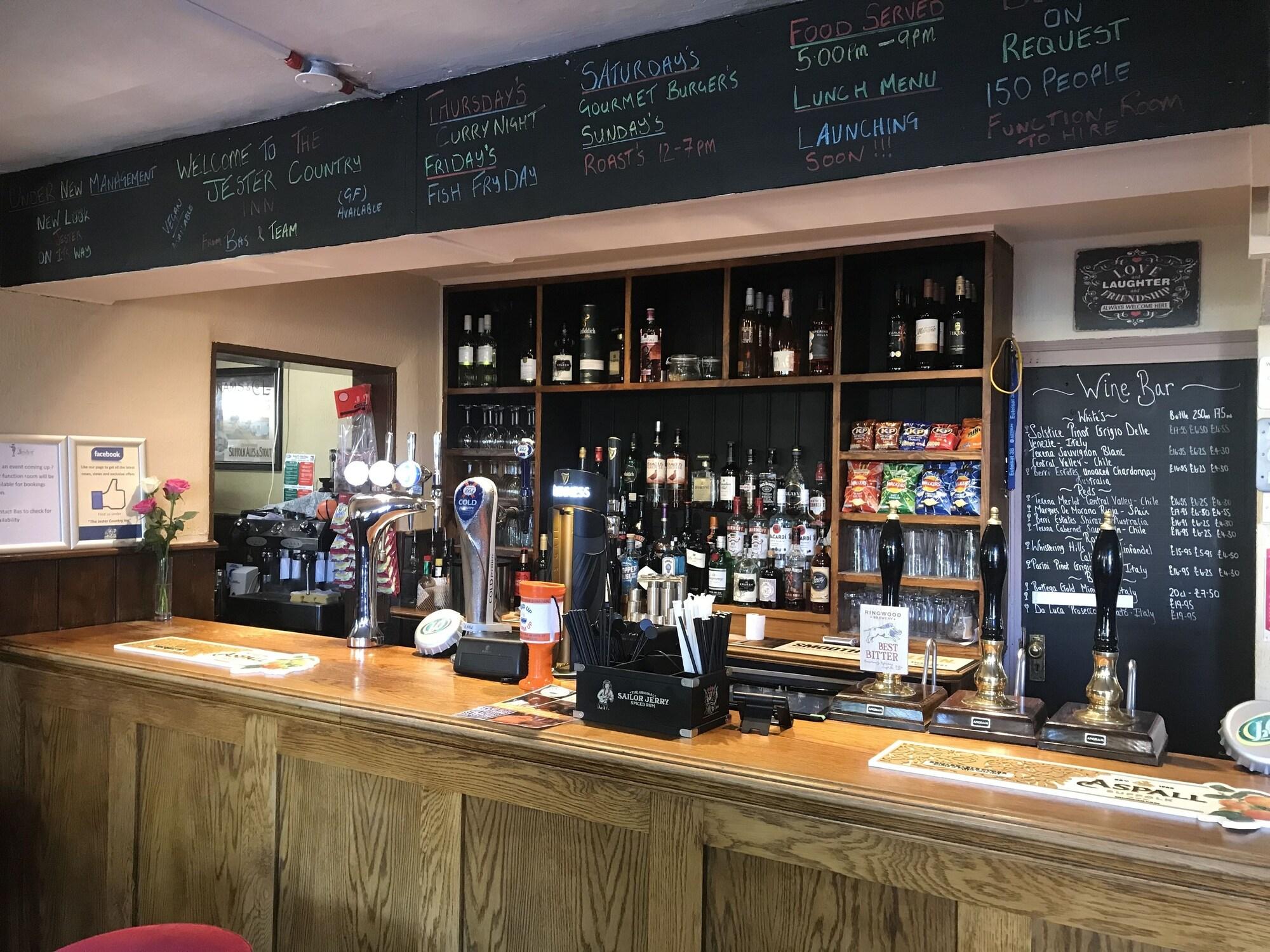 Bar/Salón The Jester Country Inn