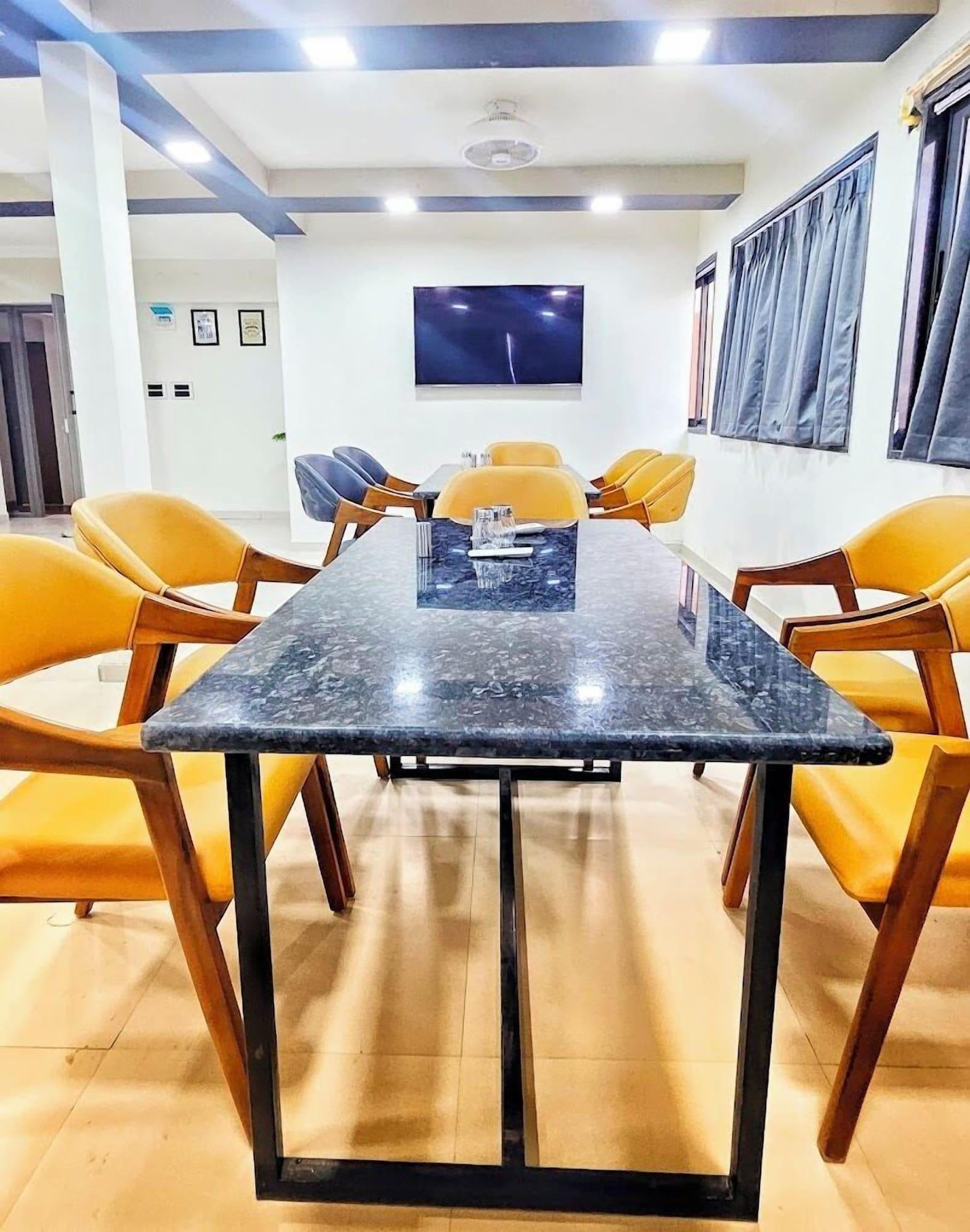 Comodidades del Alojamiento Royal Meredian Living