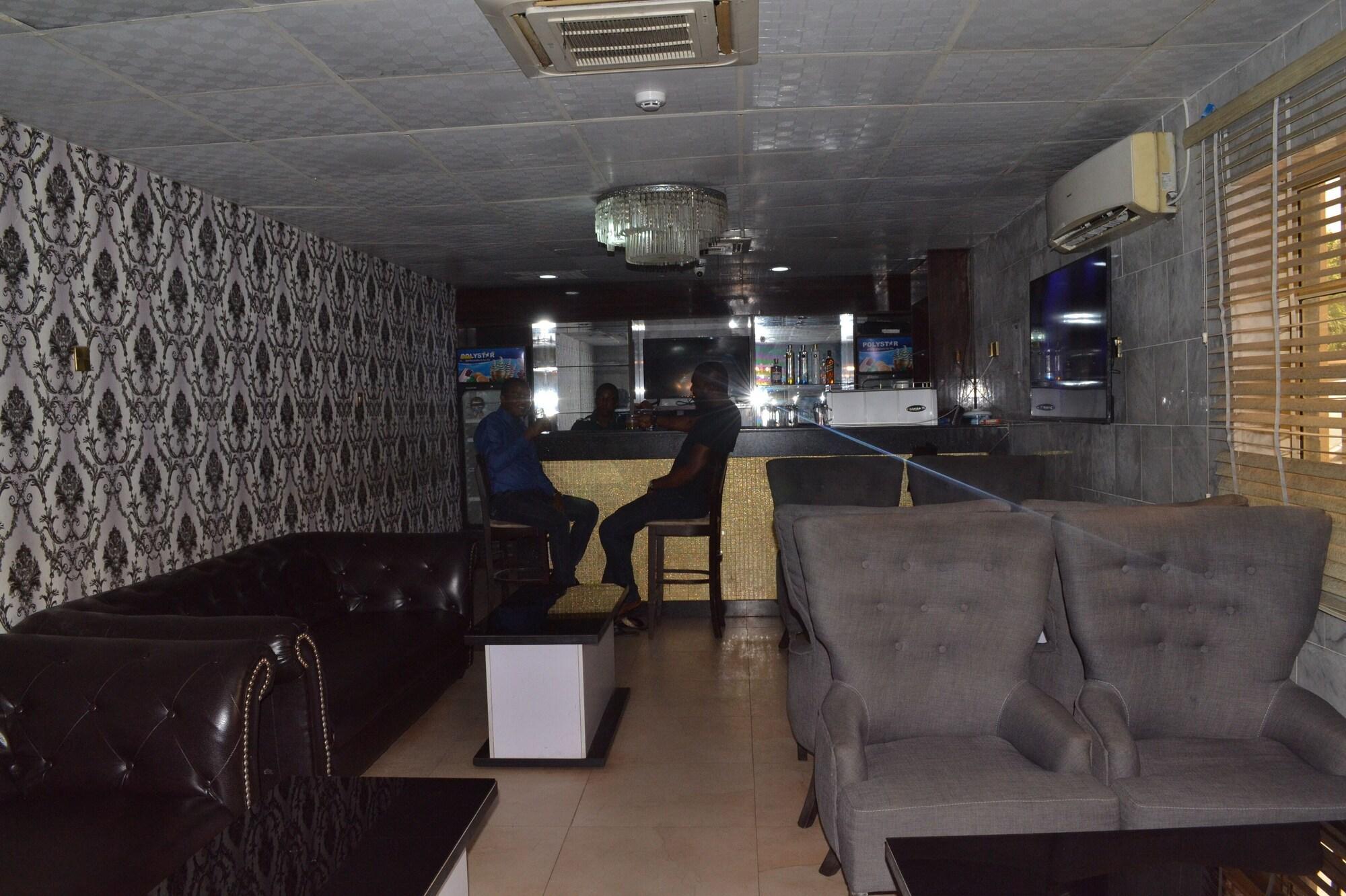 Bar/Salón Valley Front View Hotel