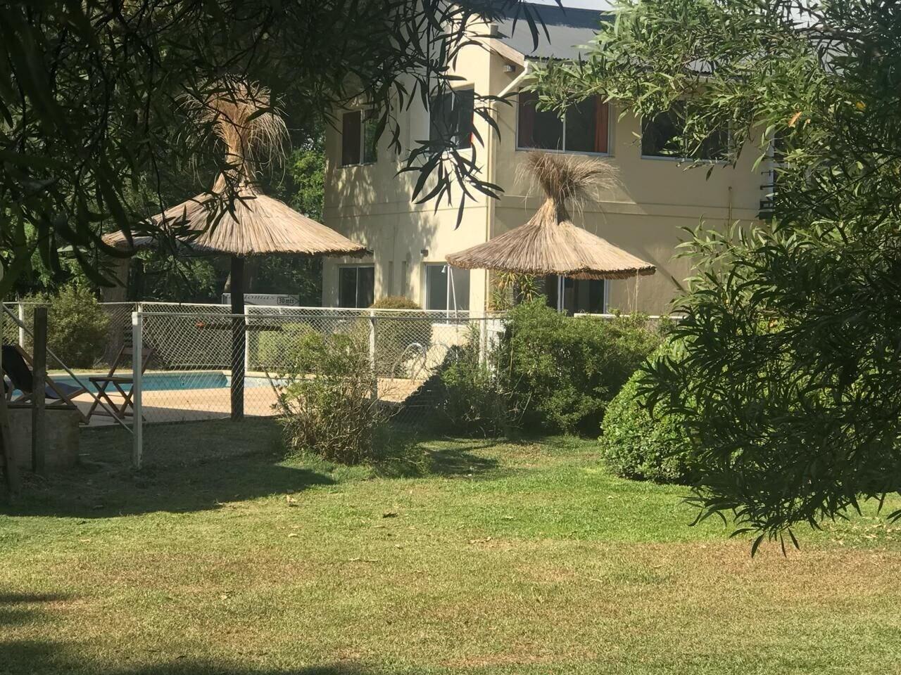 Vista Exterior Las Lomas Suite & Spa