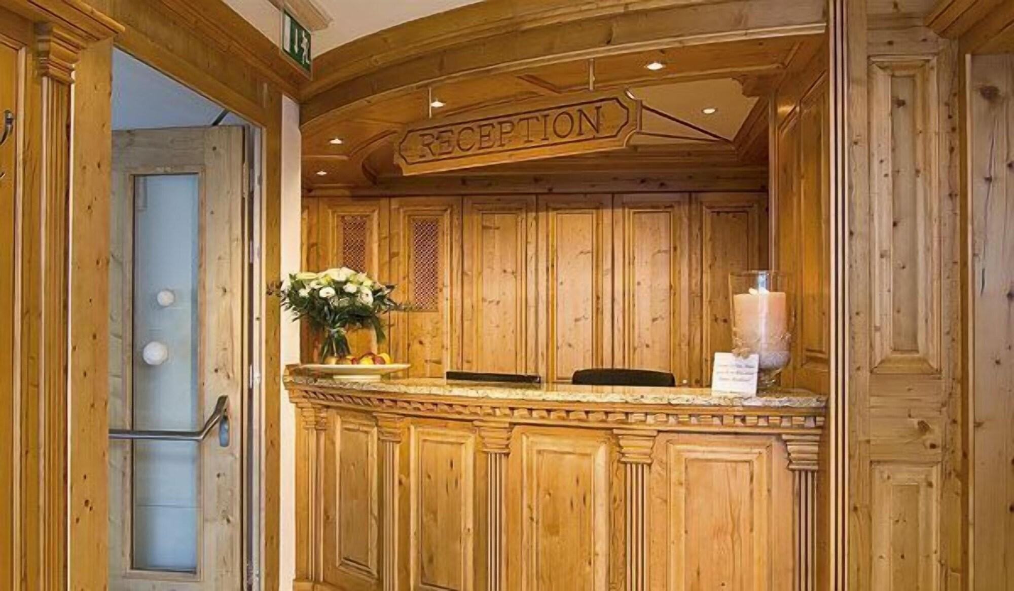 Vista Lobby Hotel Garni Alpenstern