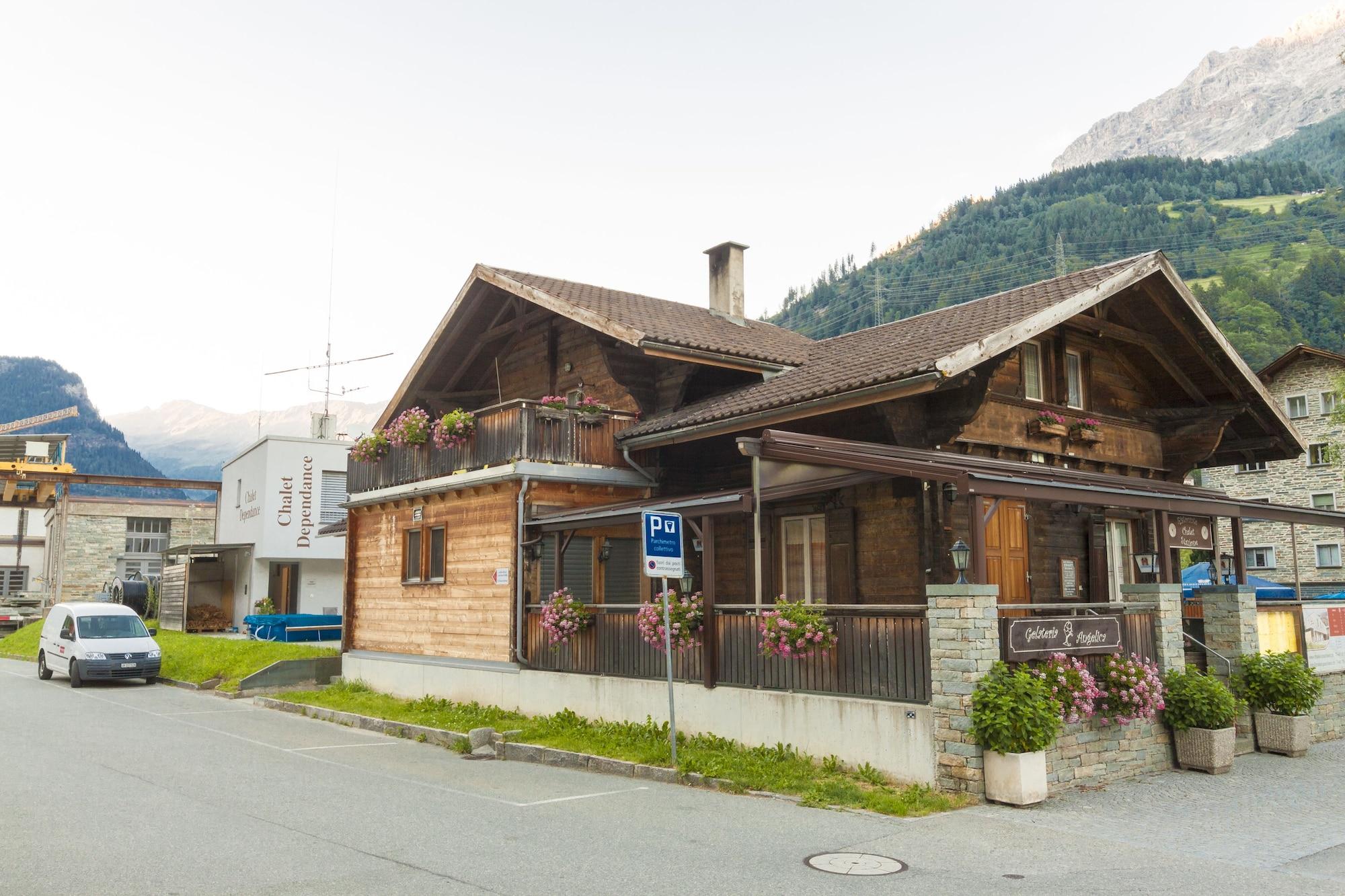 Vista Exterior Ristorante Pensione Chalet Stazione