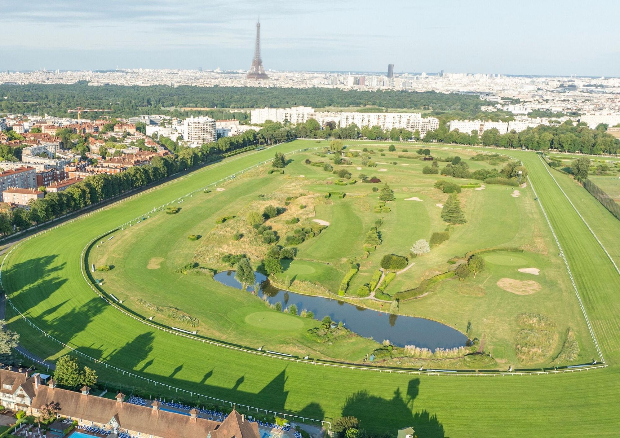Campo de Golf Renaissance Paris Hippodrome De St. Cloud Hotel