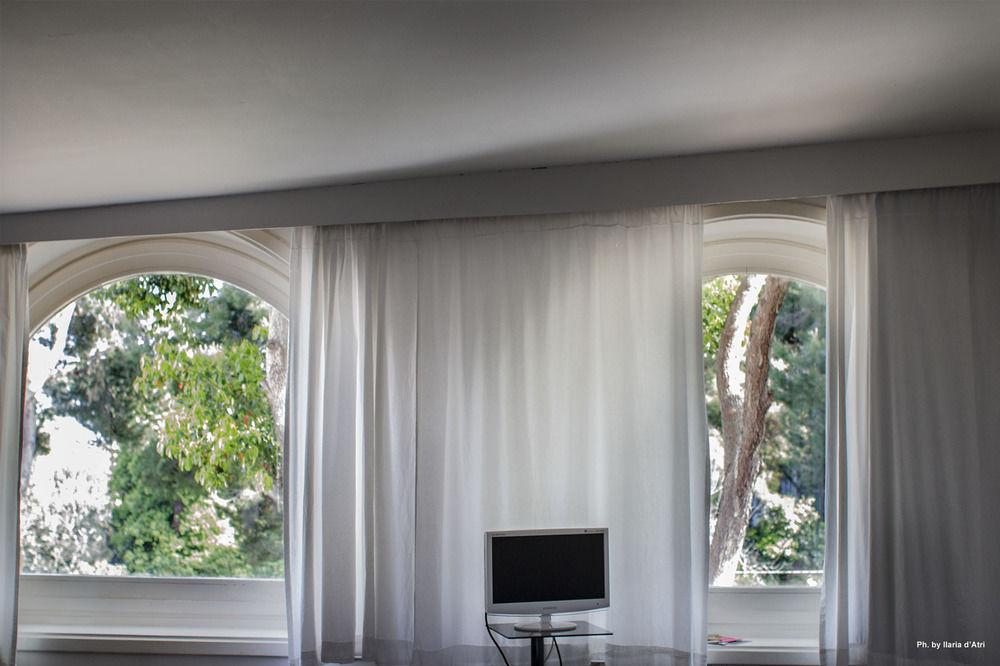 Comodidades del Alojamiento Residenza le Rose Villa d'Arte