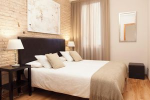 Alquiler Vacacional - Sant Pau 7 - Superb 3-bedroom apartment in central Barcelona