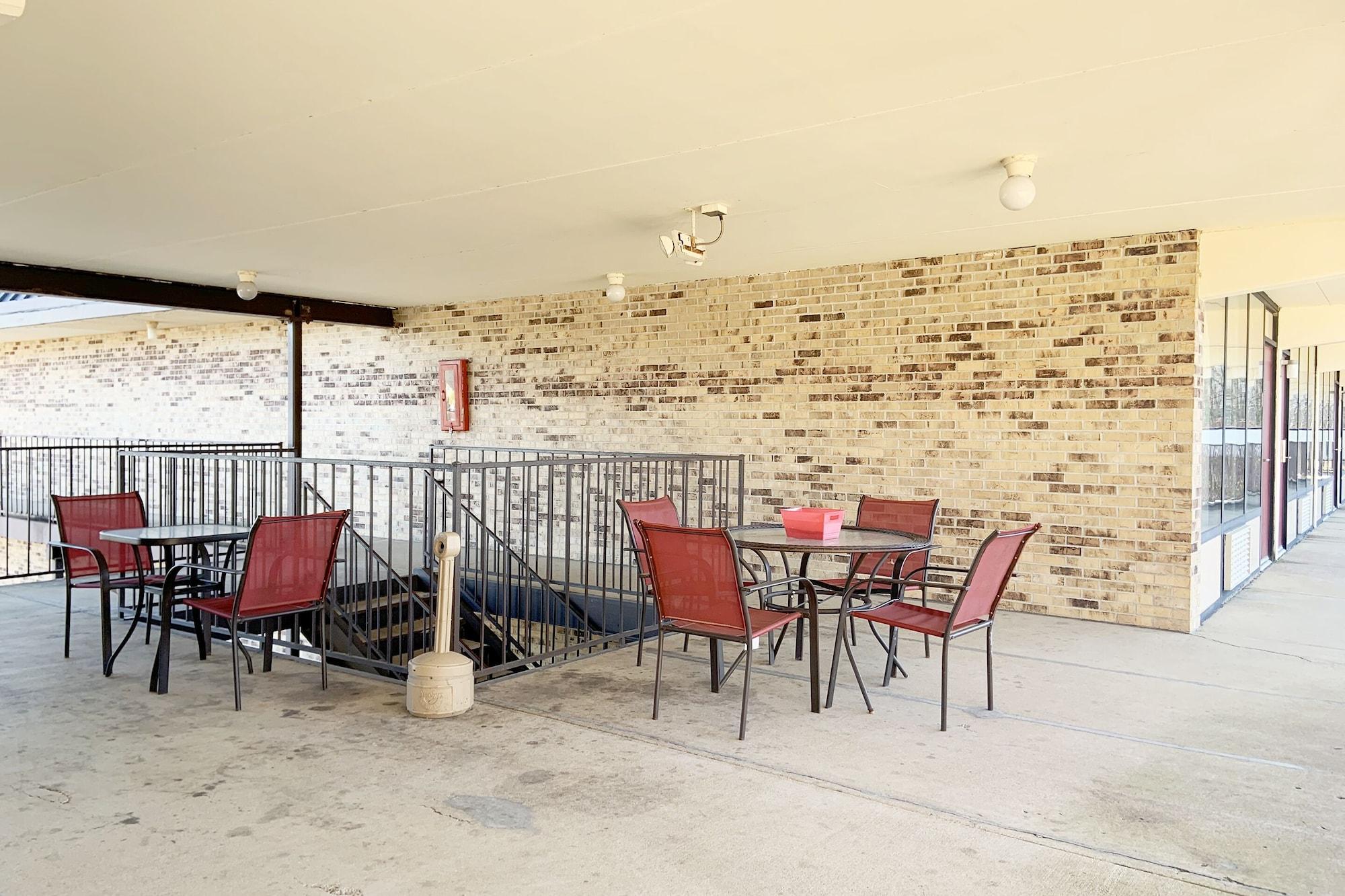 Restaurant Paris Inn and Suites