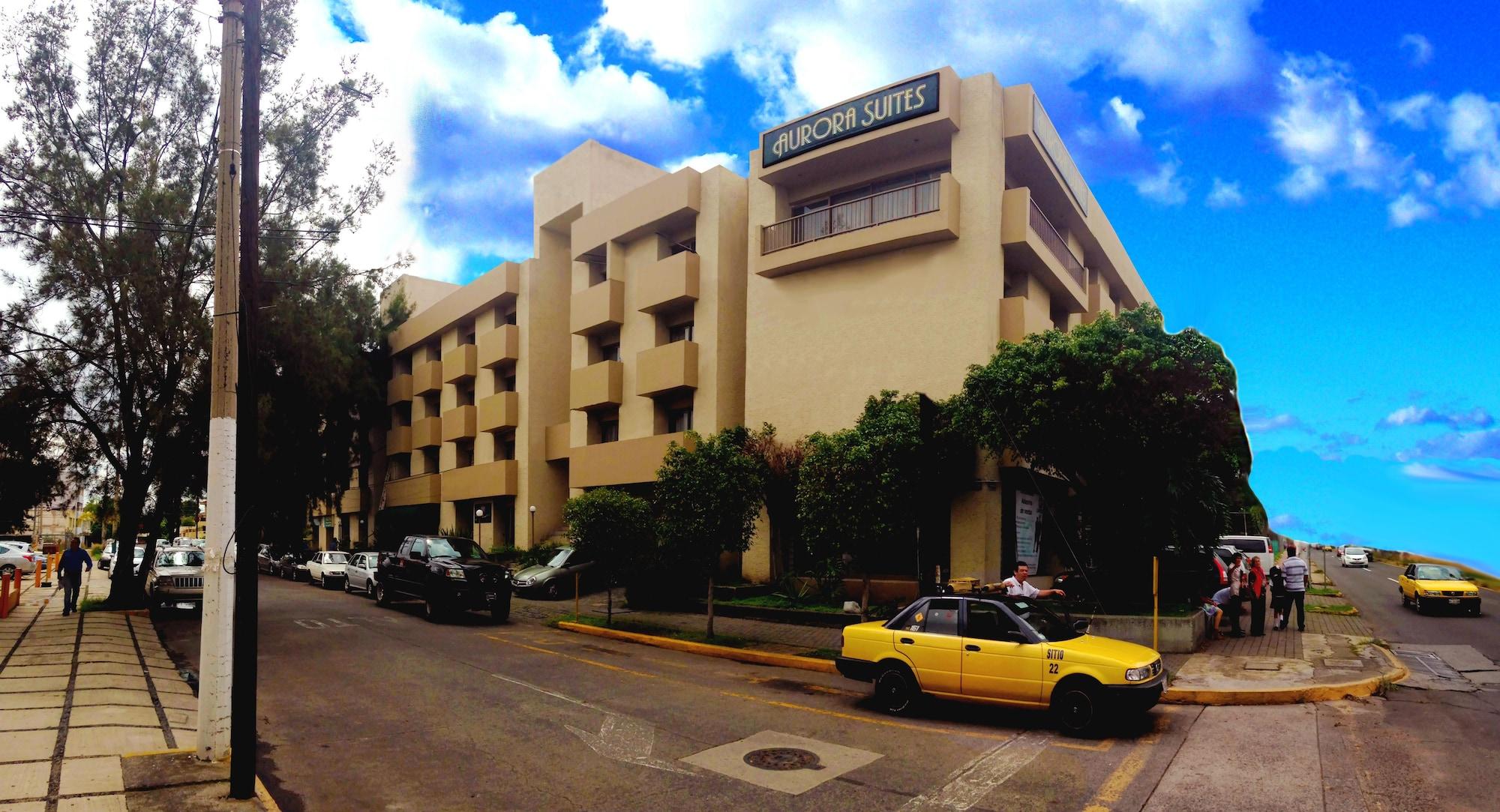 Varios Aurora Suites