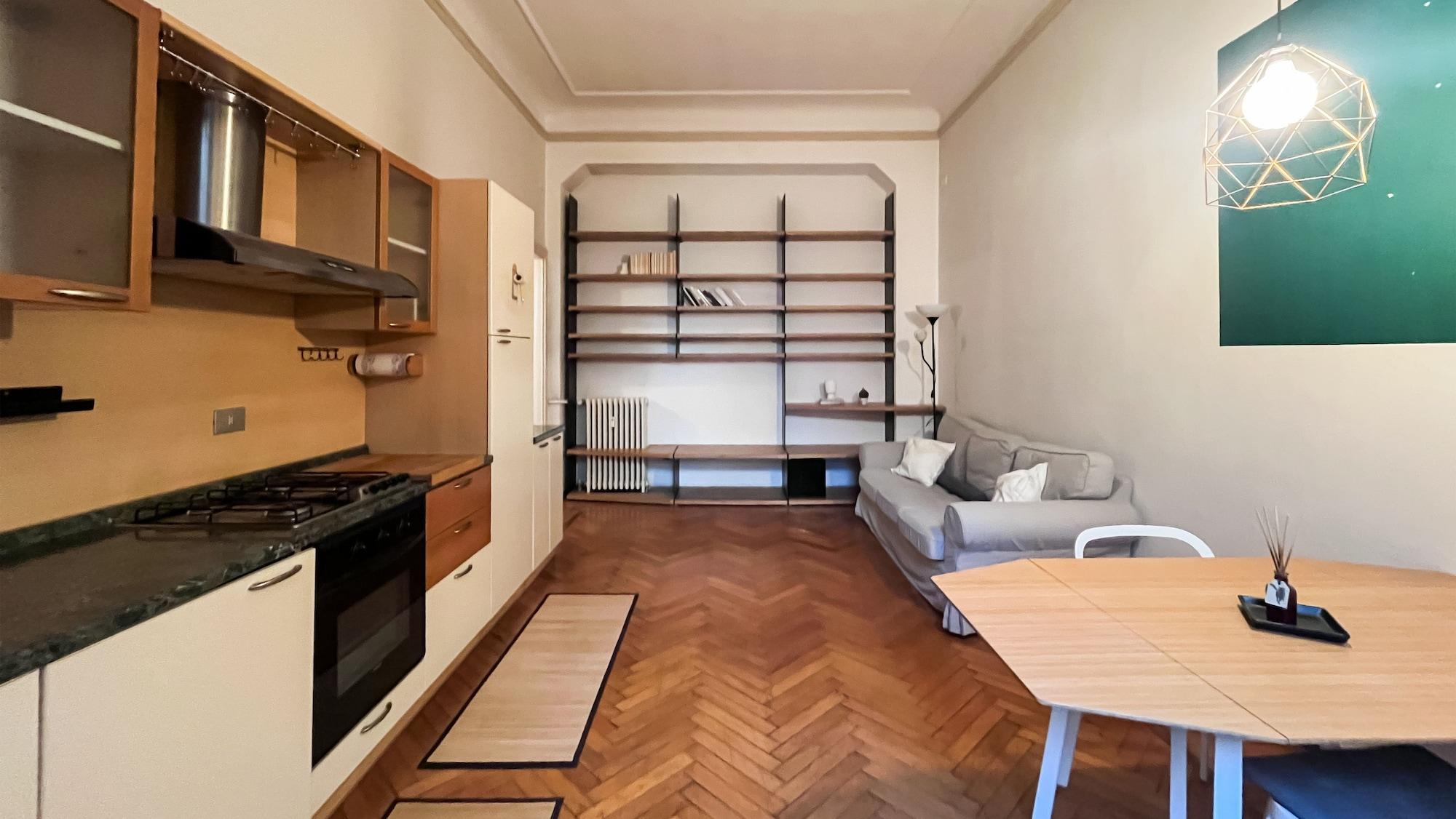 Varios Cambiasi Apartment