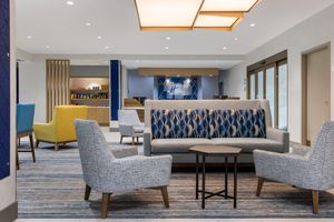 Alojamiento - Holiday Inn Express & Suites Ottawa East - Orleans by IHG